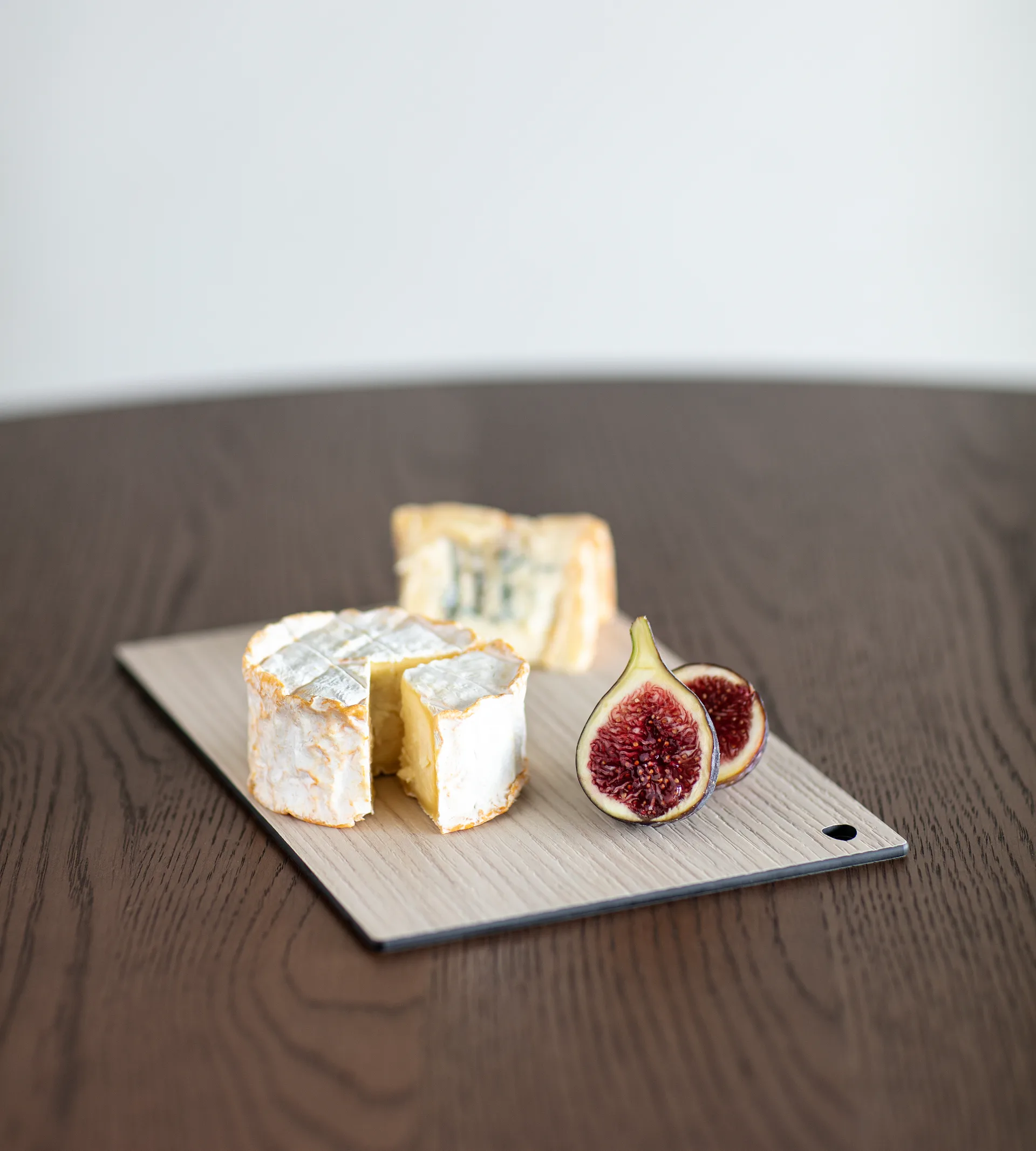 Cut and Serve スクウェア まな板S, Ash LIND DNA | リンド ディーエヌエー