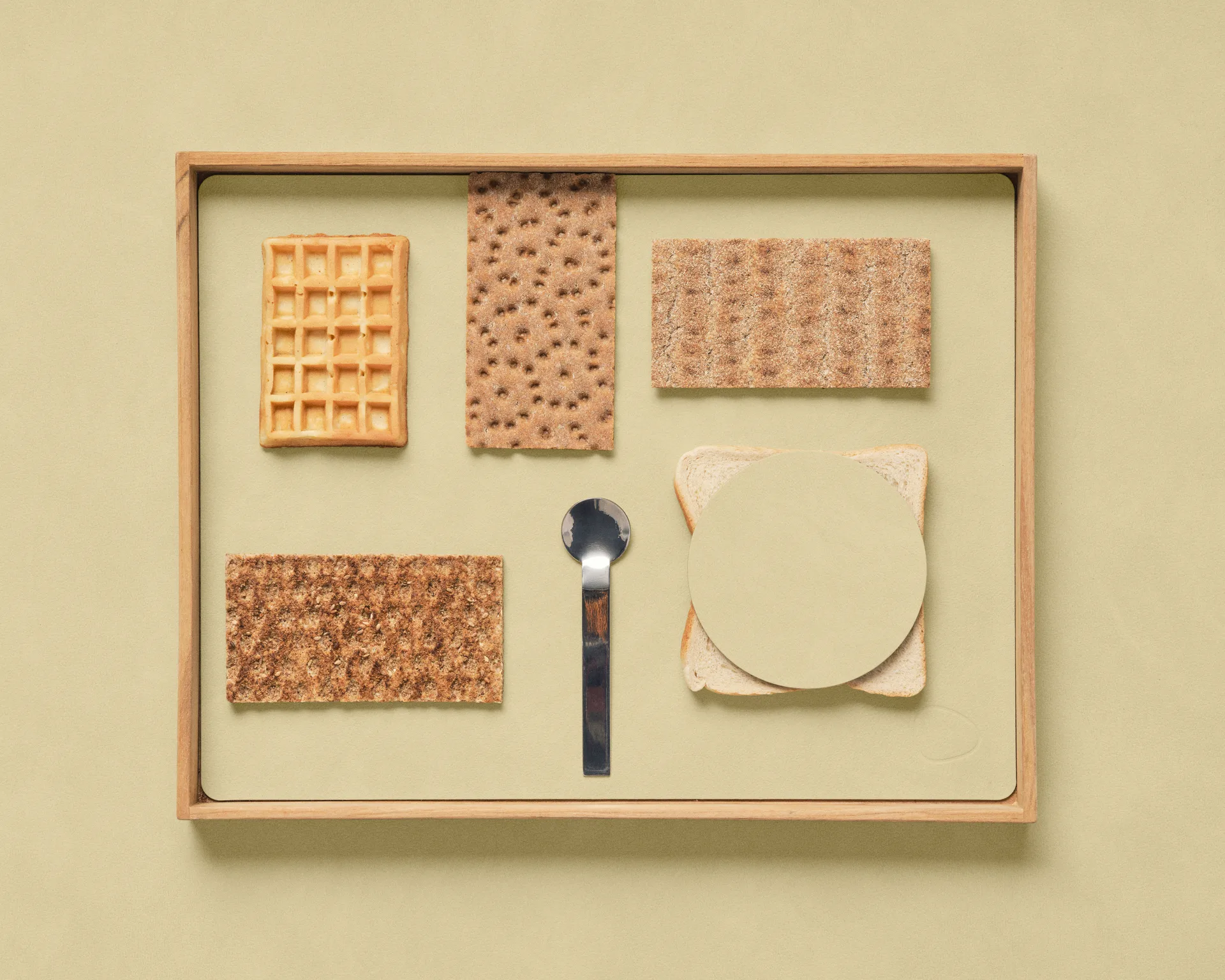 Even チークトレイ スクエア M, Nupo lemon sorbet LIND DNA | リンド ディーエヌエー