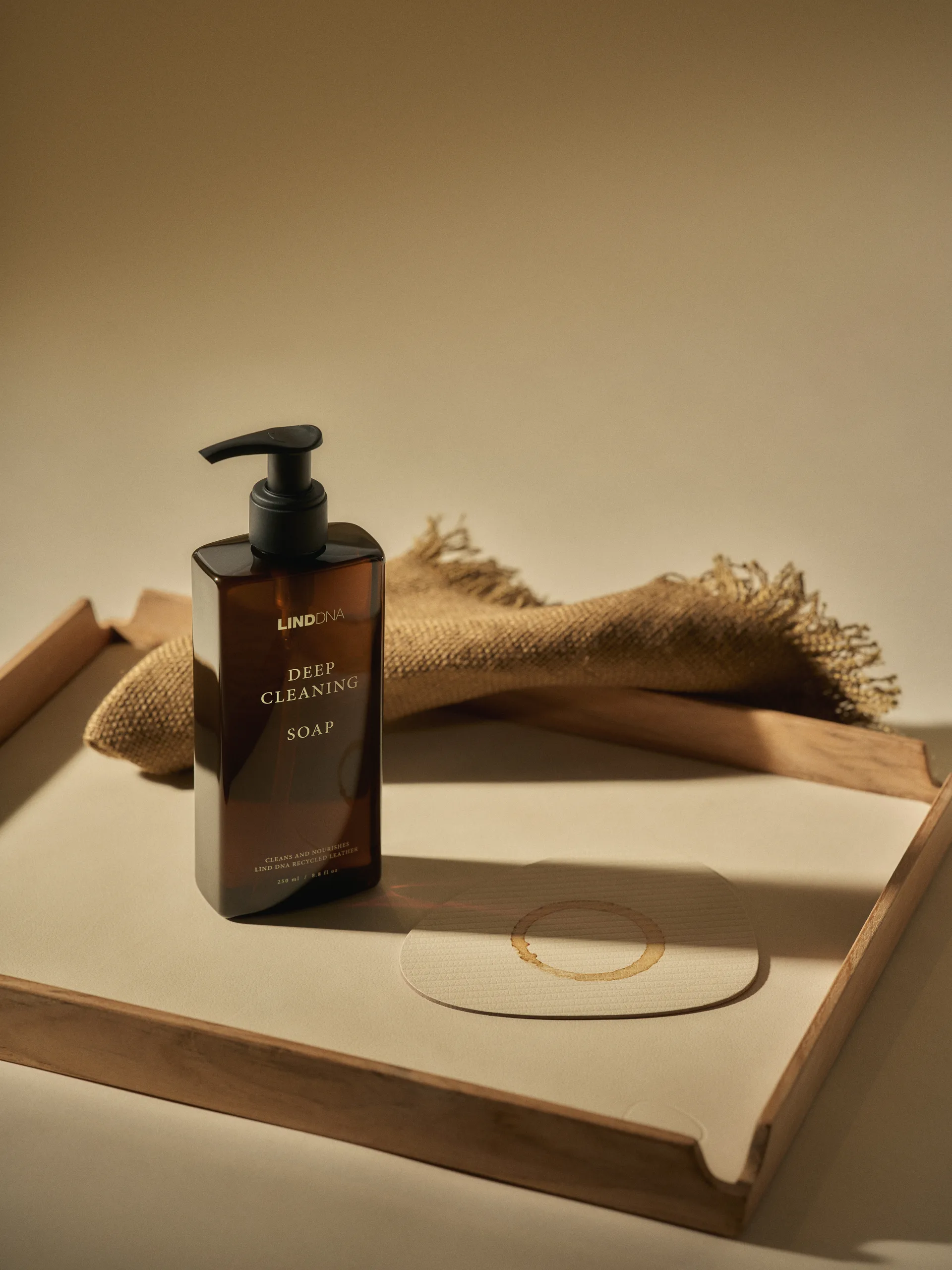 LIND DNA ディープクリーニングソープ, 480 ml LIND DNA | リンド ディーエヌエー