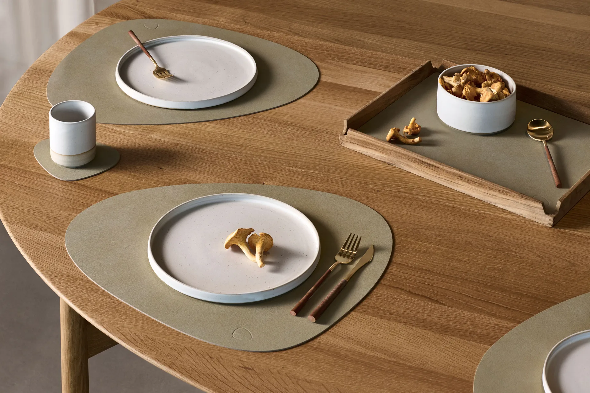 Nupo コースター カープ, Herbal dust LIND DNA | リンド ディーエヌエー