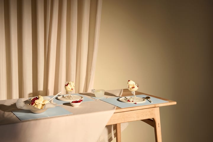 Nupo ランチョンマット スクエア L, Soft sky LIND DNA | リンド ディーエヌエー
