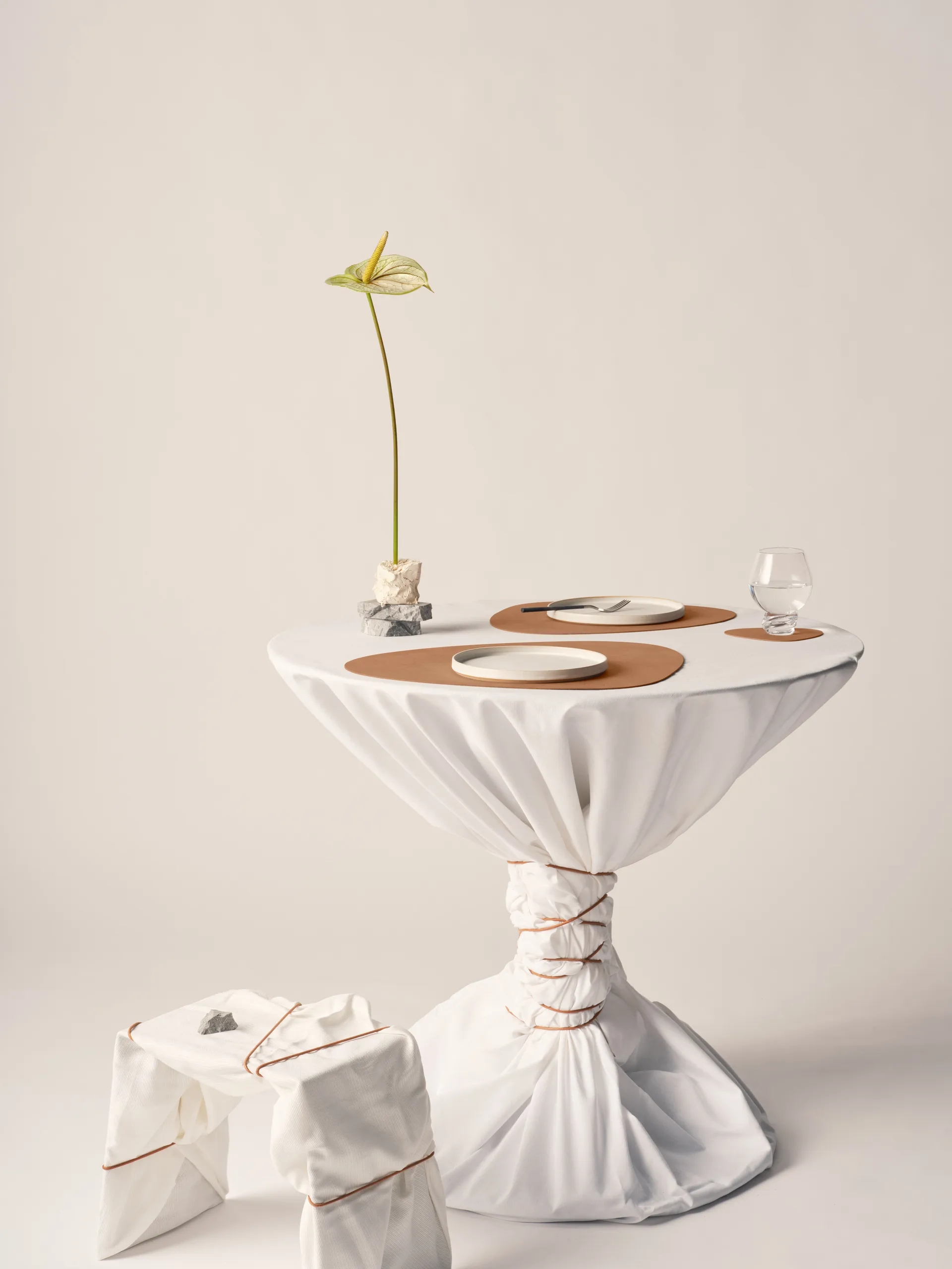 Nupo コースター カープ, natur LIND DNA | リンド ディーエヌエー