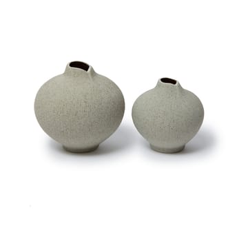 Line 花瓶 - Sand grey, medium - Lindform | リンドフォーム