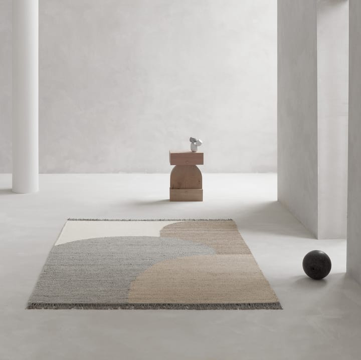 Eik ウールカーペット 140x200 cm, grey Linie Design | リニ―デザイン
