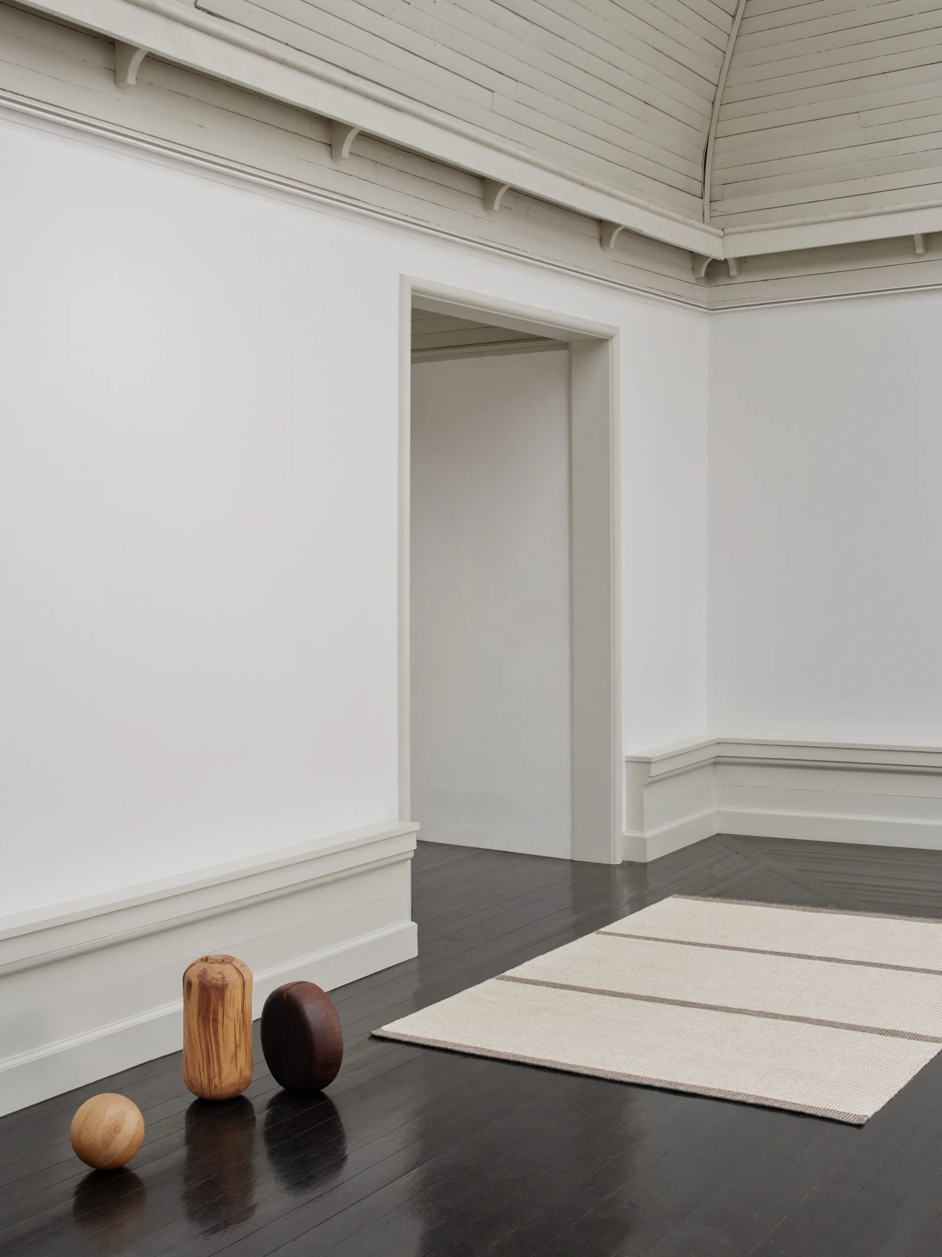 Raスツールo ラグ, Granite. 140x200 cm Linie Design | リニ―デザイン