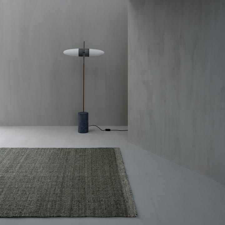 Versanti ウールカーペット 140x200 cm, Green Linie Design | リニ―デザイン