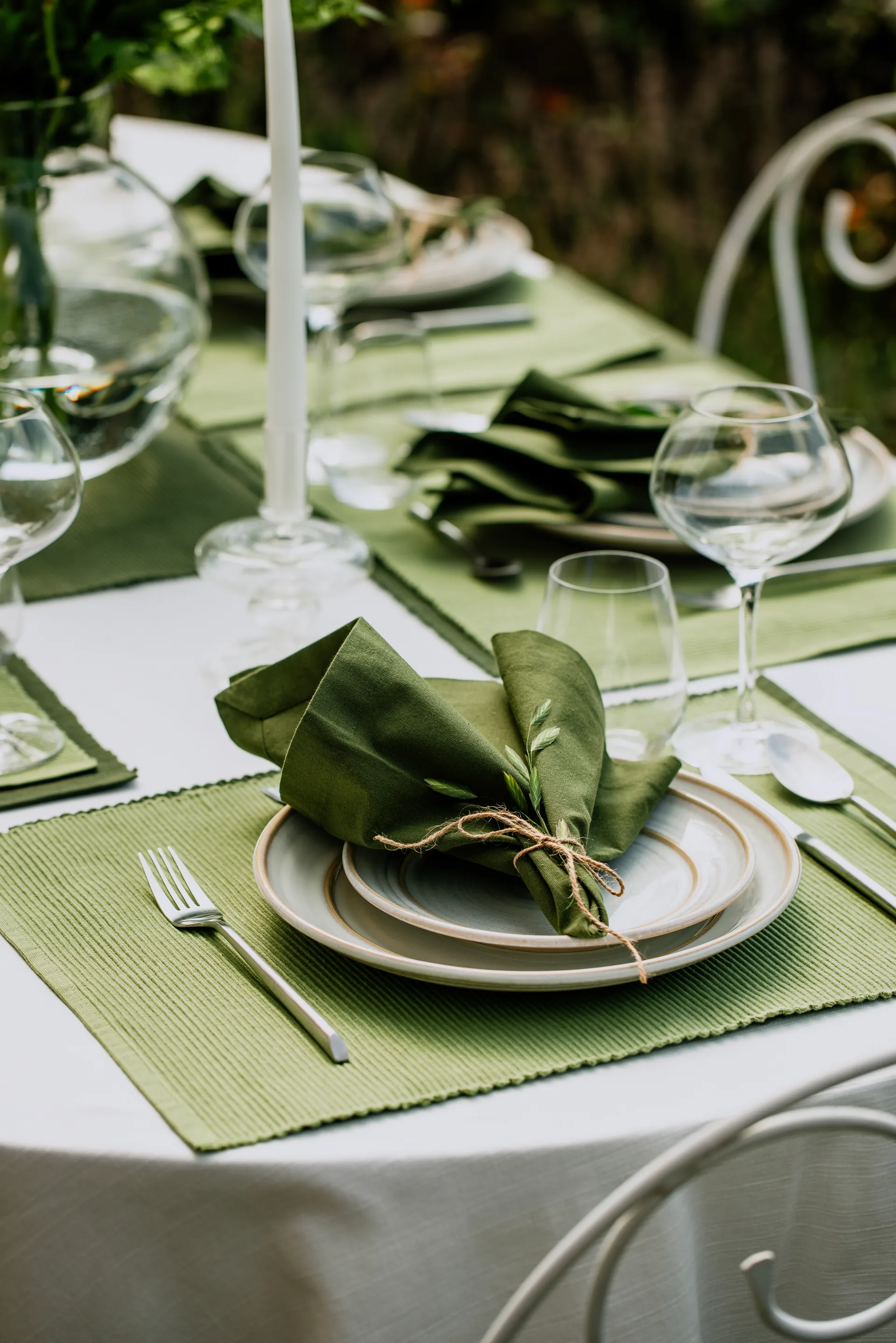 Robert ナプキン 4パック, Dark olive green Linum | リナム