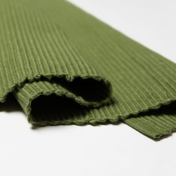 Uni テーブルランナー 45x150 cm - Moss green - Linum | リナム