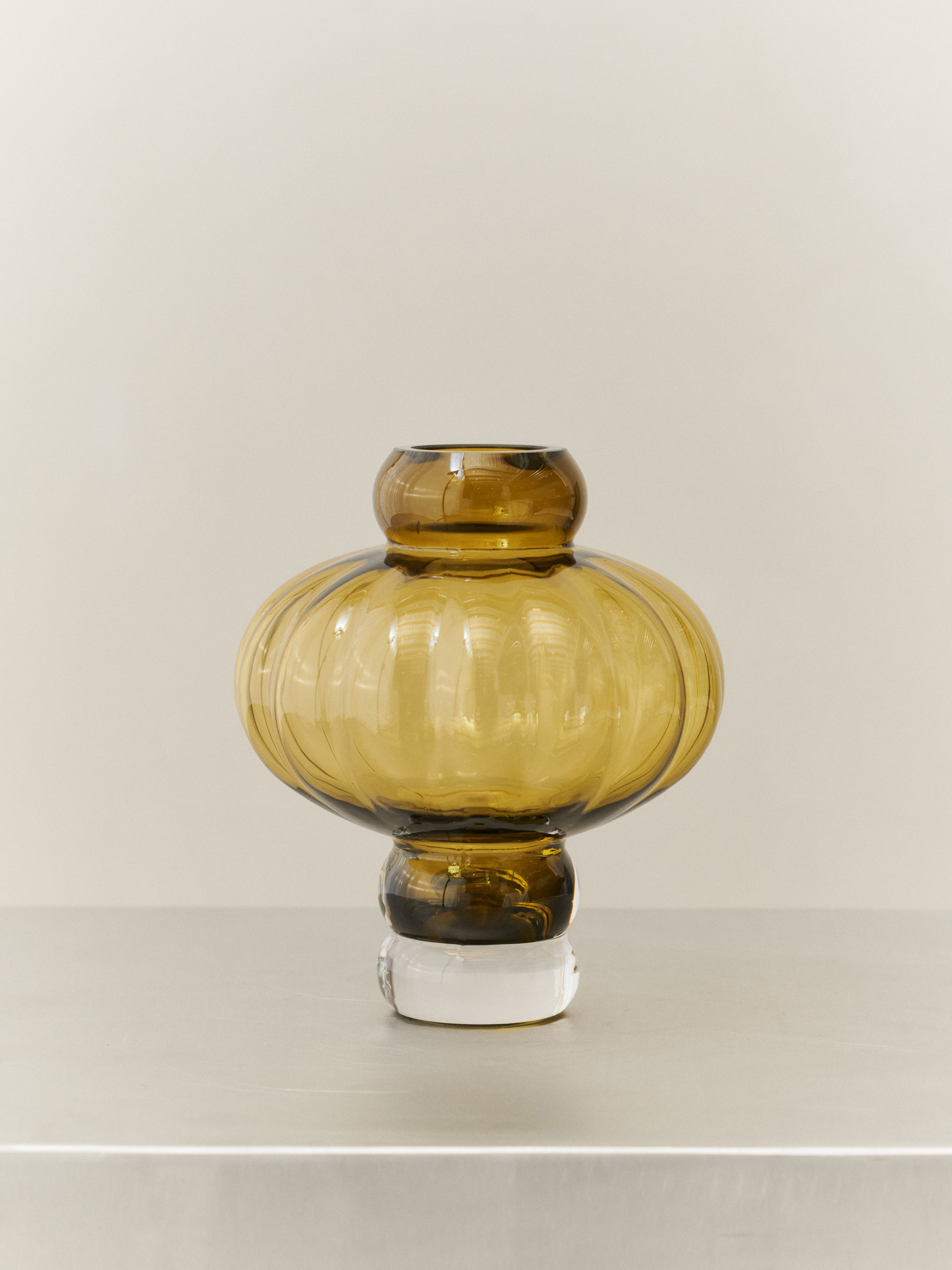 Louise Roe | ルイスローコペンハーゲン からのBalloon 花瓶 20