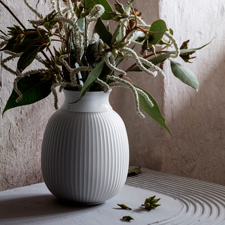 Lyngby Curve 花瓶 17.5 cm, White Lyngby Porcelæn | リュンビューポーセリン