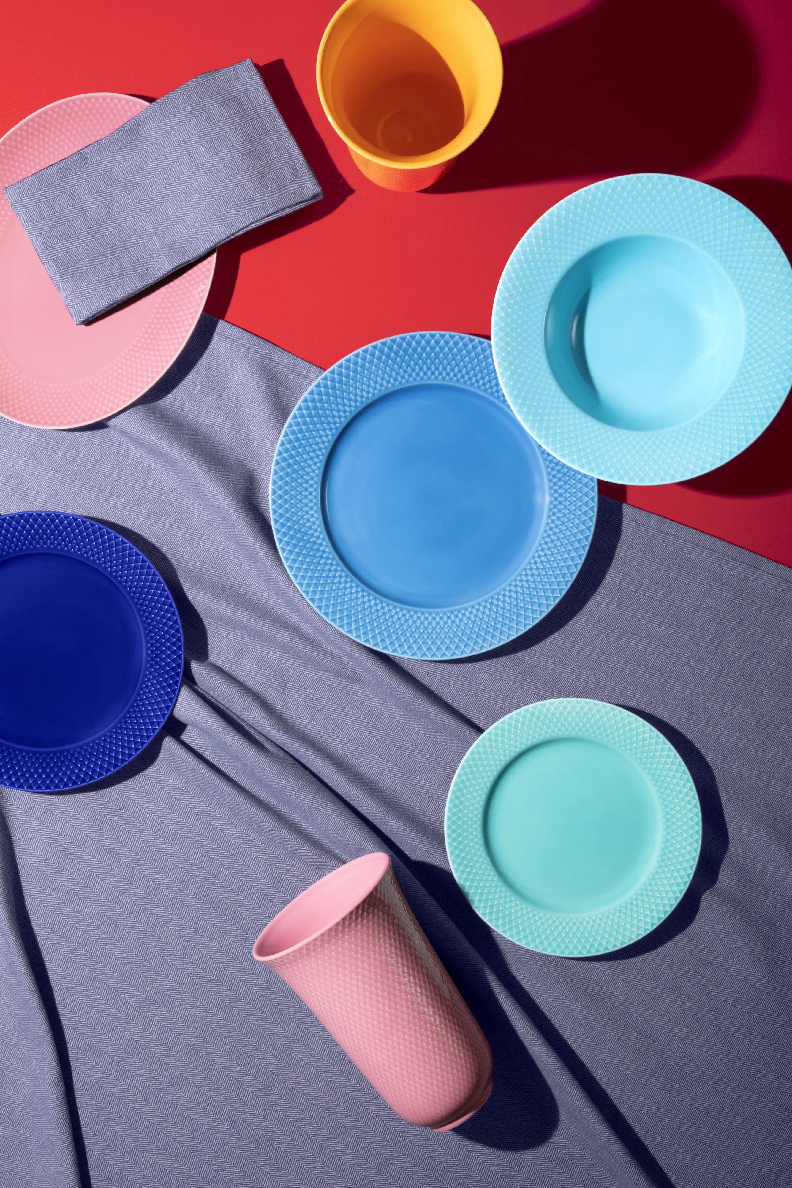 Lyngby Porcelæn | リュンビューポーセリン からのRhombe プレート Ø27