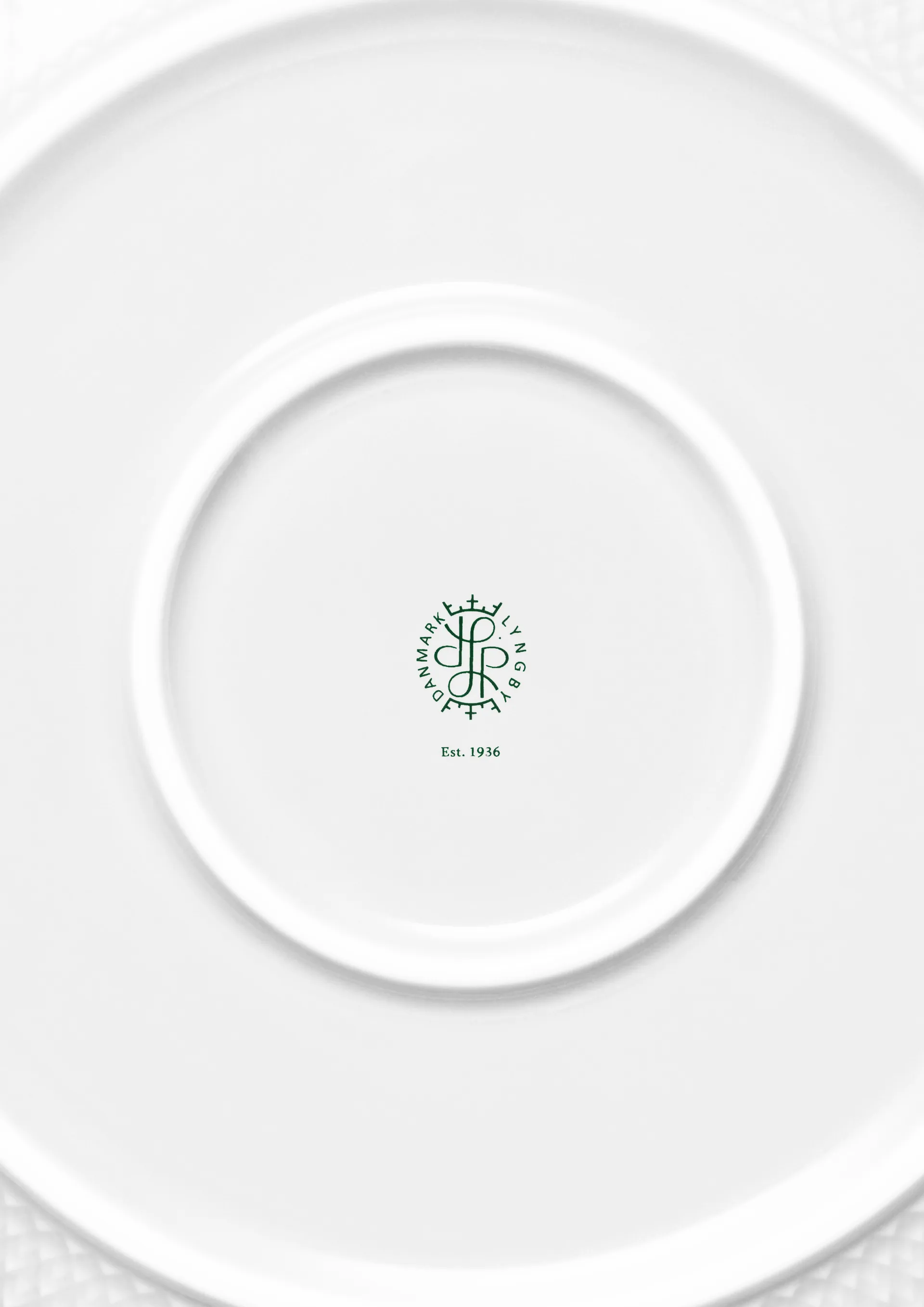 Rhombe サービングボウル Ø28 cm, White Lyngby Porcelæn | リュンビューポーセリン