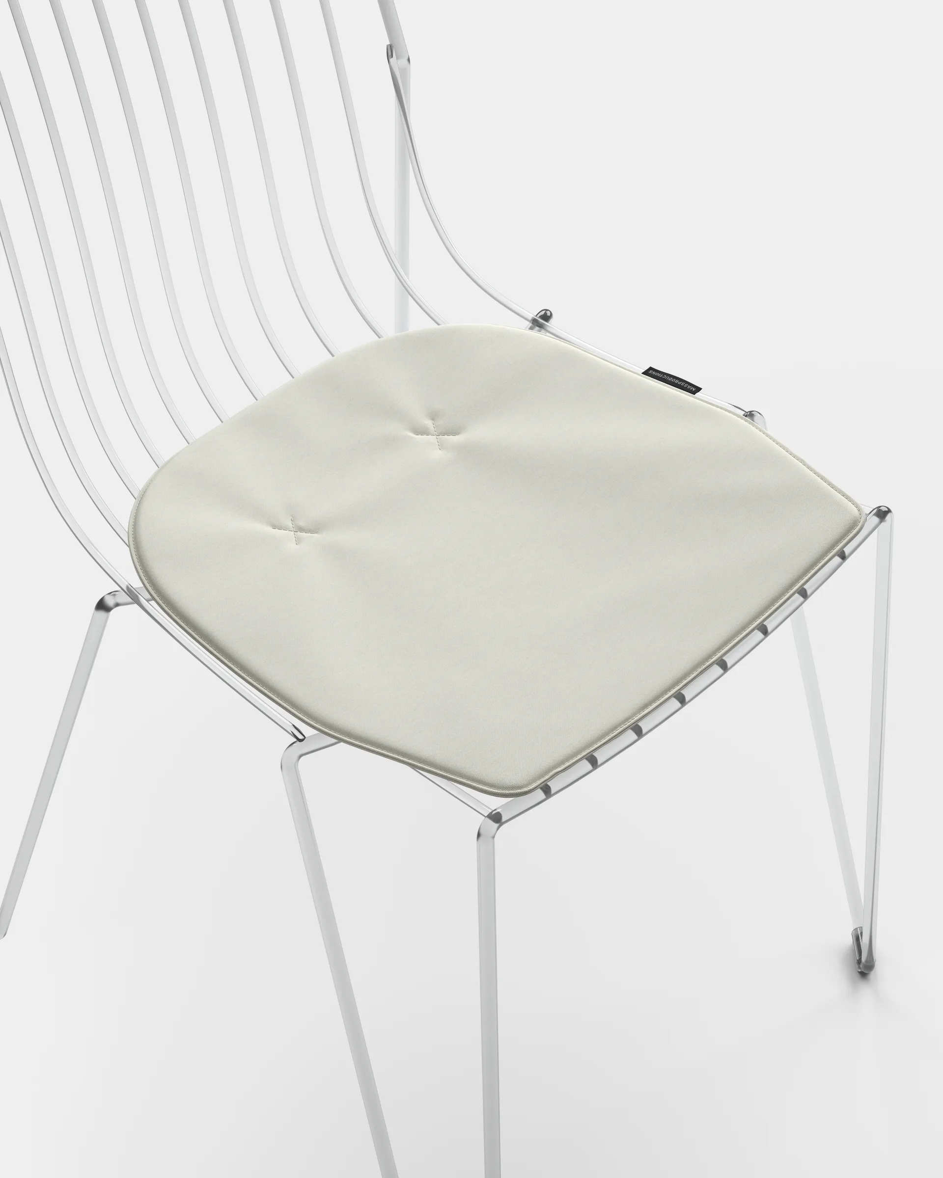 Dyna to Tio チェア, Natural Massproductions