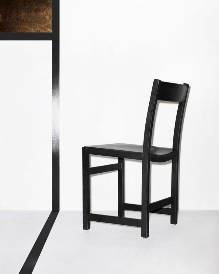 Waiter チェア, Black stained beech Massproductions