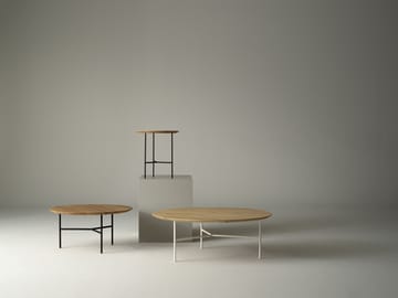 Tribeca サイドテーブル - oak soap-rubbed rustic, satin chrome legs, ø47 cm - Mavis