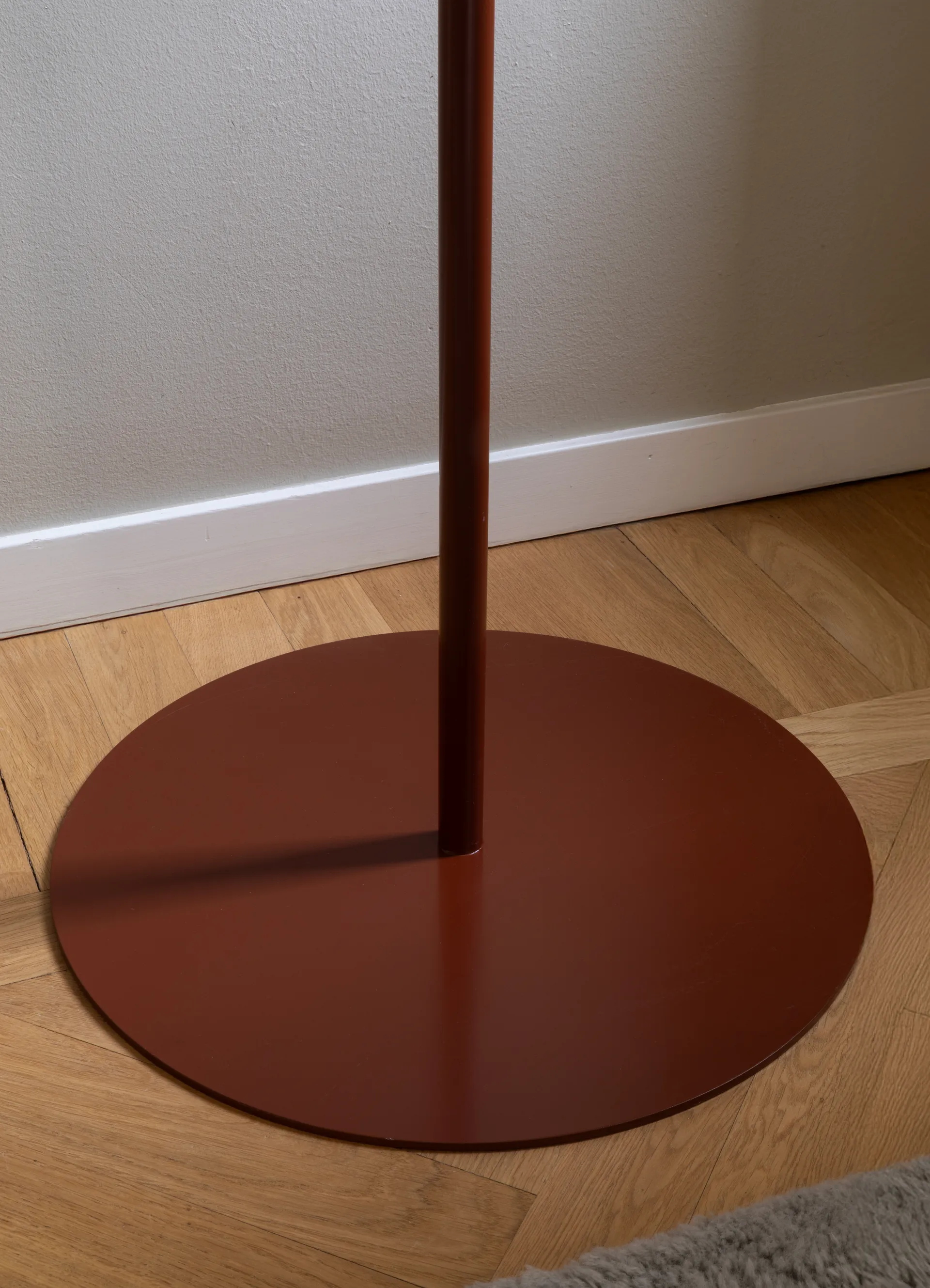 Bill フロア クローズハンガー, Cinnamon Maze | メイズ