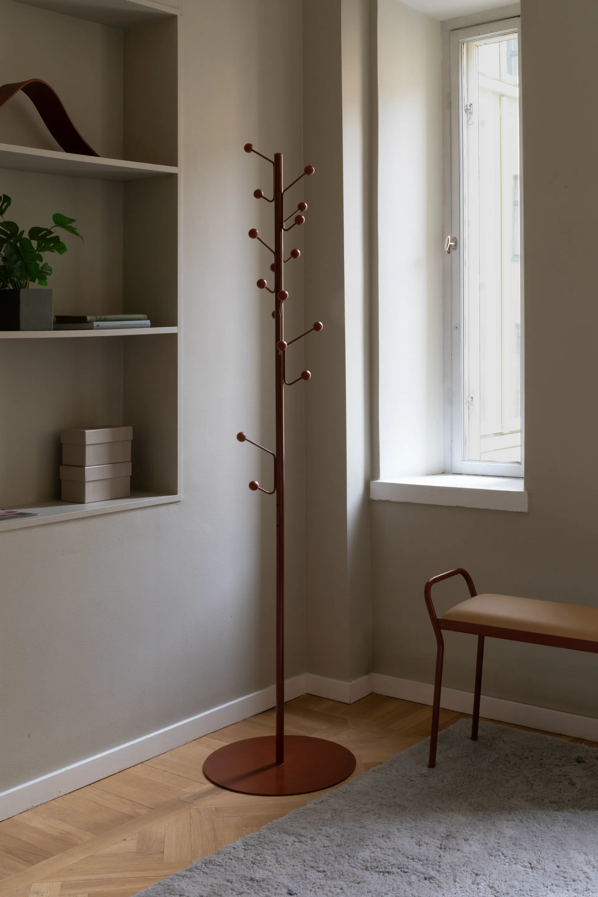 Bill フロア クローズハンガー, Cinnamon Maze | メイズ