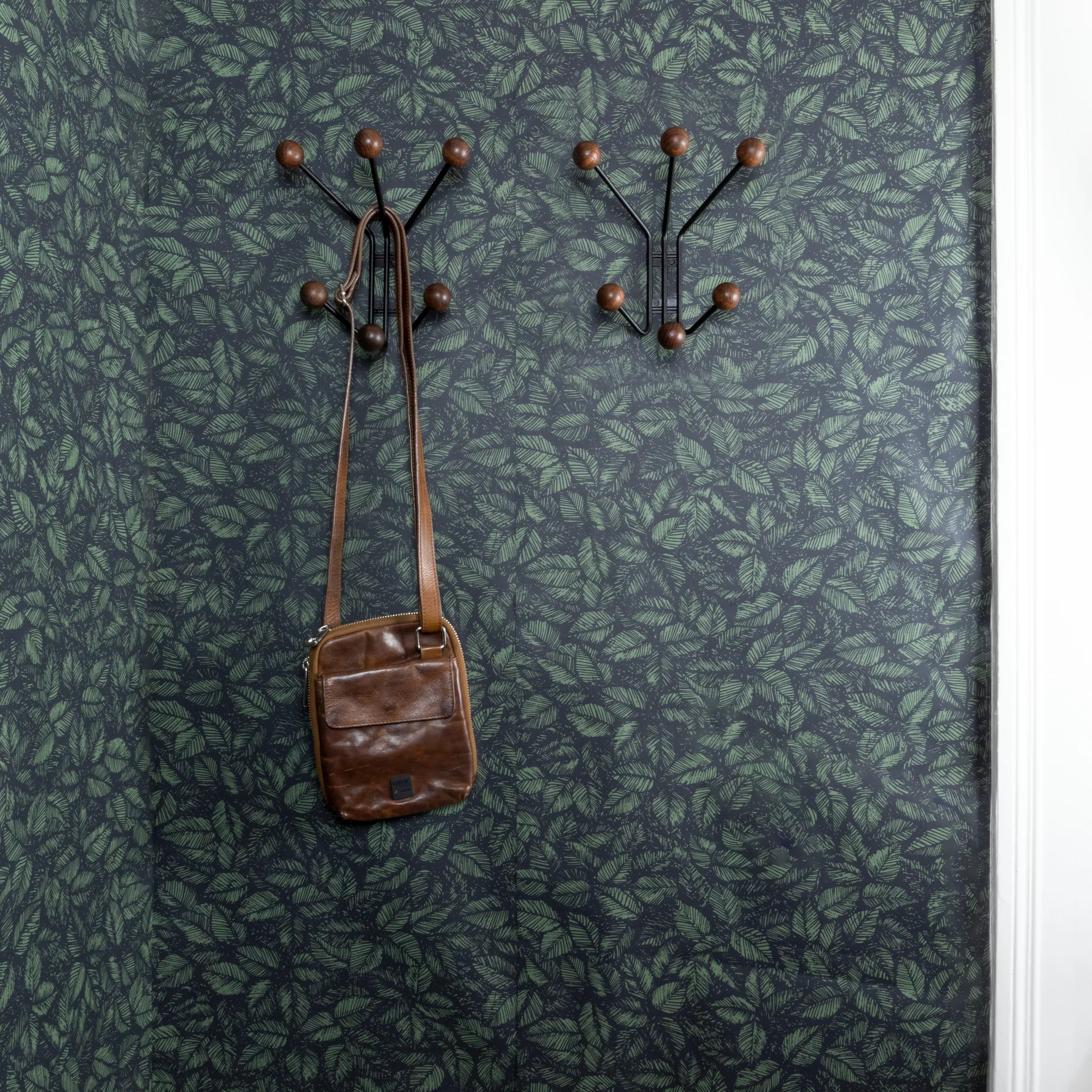 Bill XS ハンガー, black-dark brown Maze | メイズ