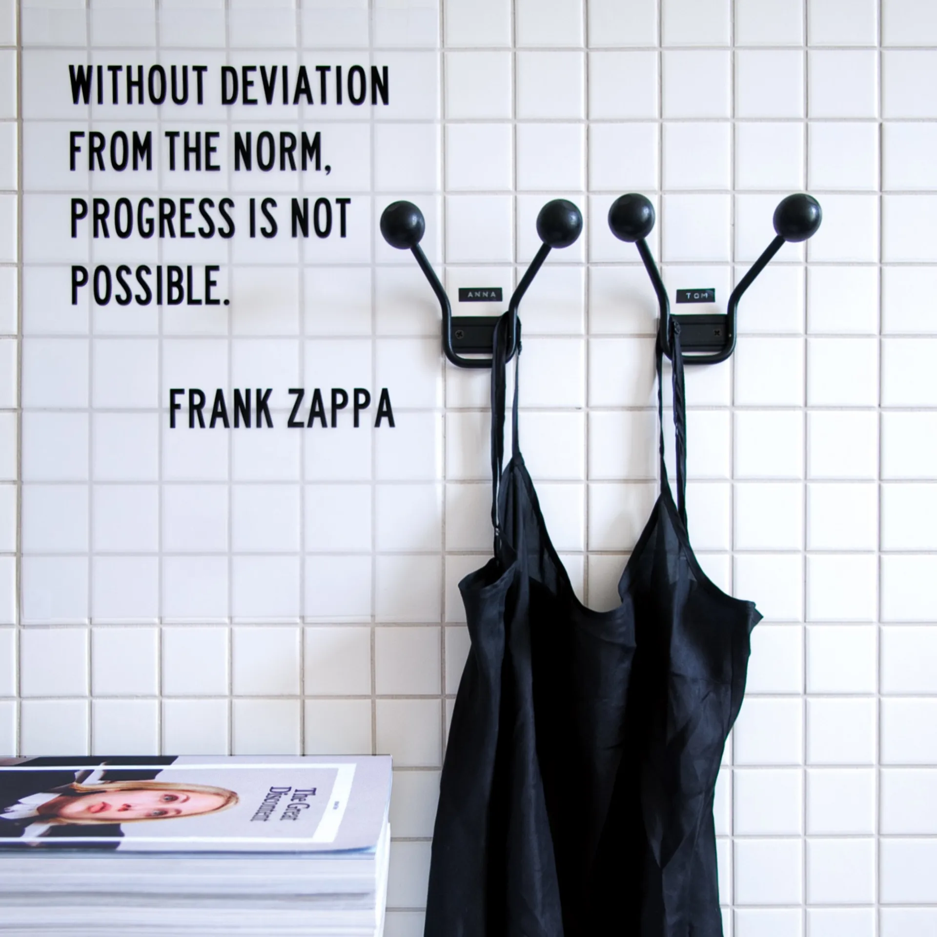 Bill XXS ハンガー, black Maze | メイズ