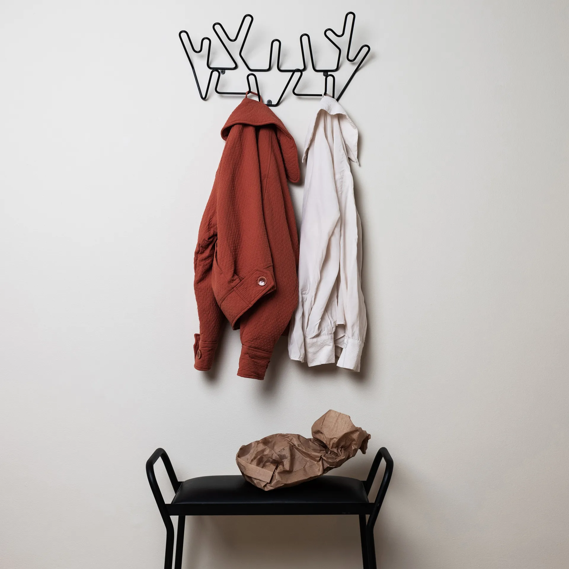 Crown ハンガー, black Maze | メイズ