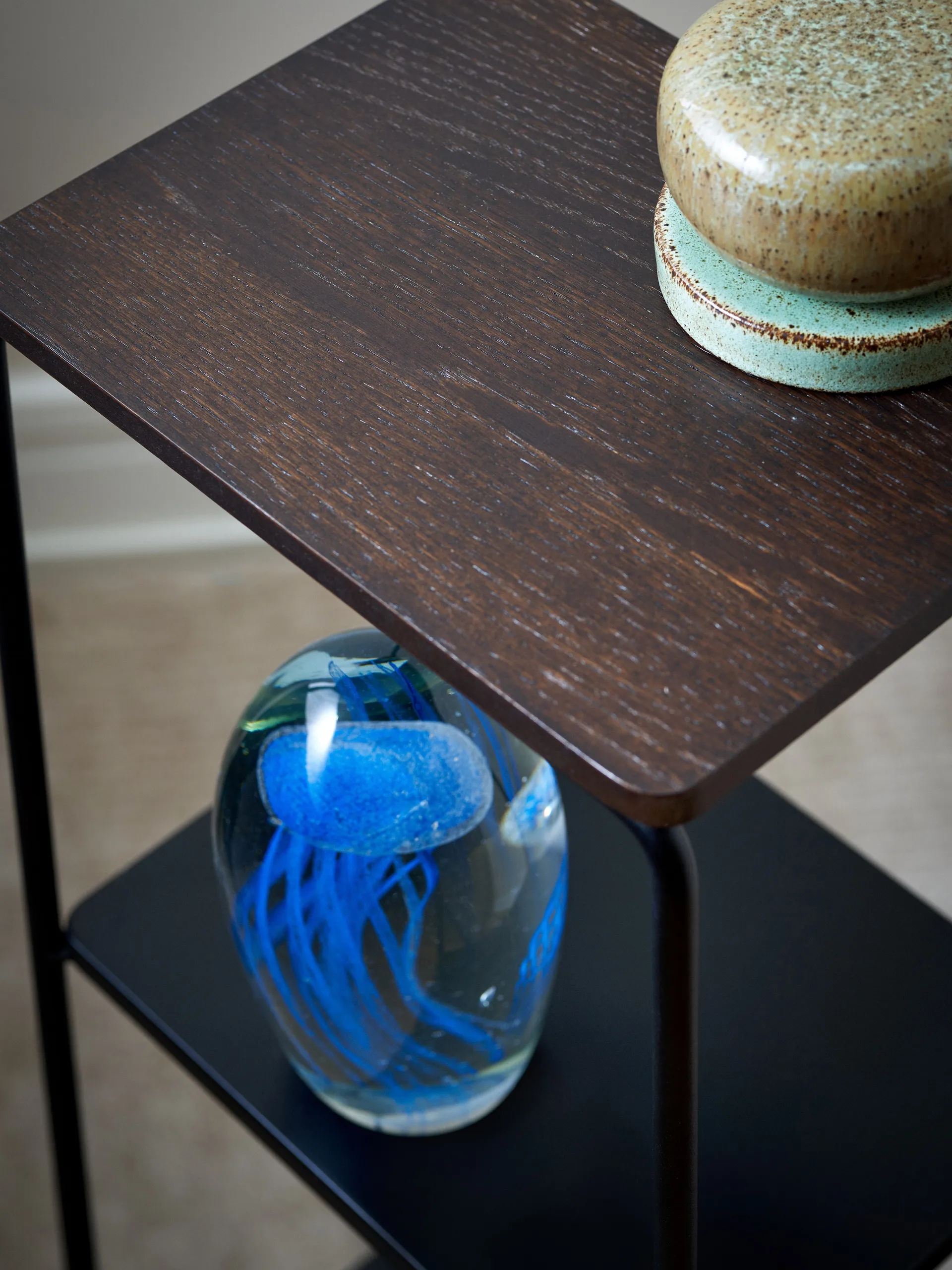 Mixrack フロアシェルフ S  26x19x57.2 cm, Stained oak-black Maze | メイズ