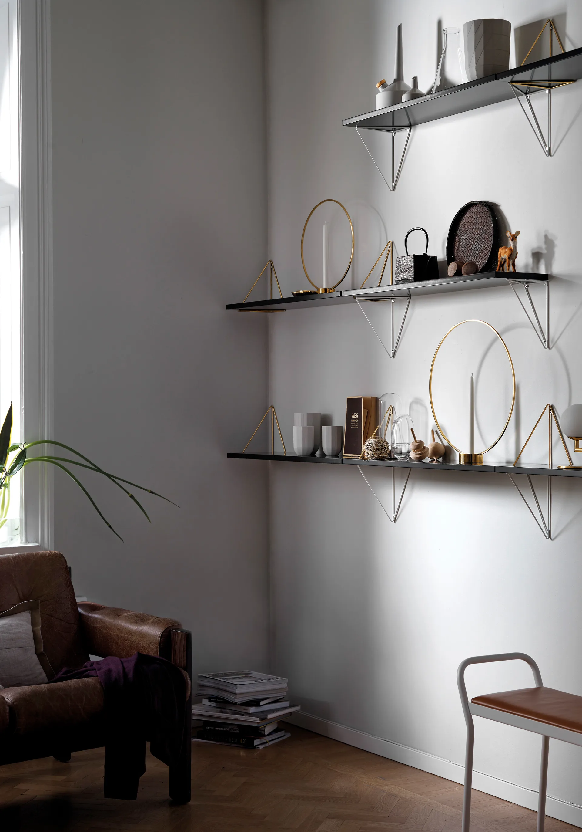 Pythagoras シェルフ, black Maze | メイズ