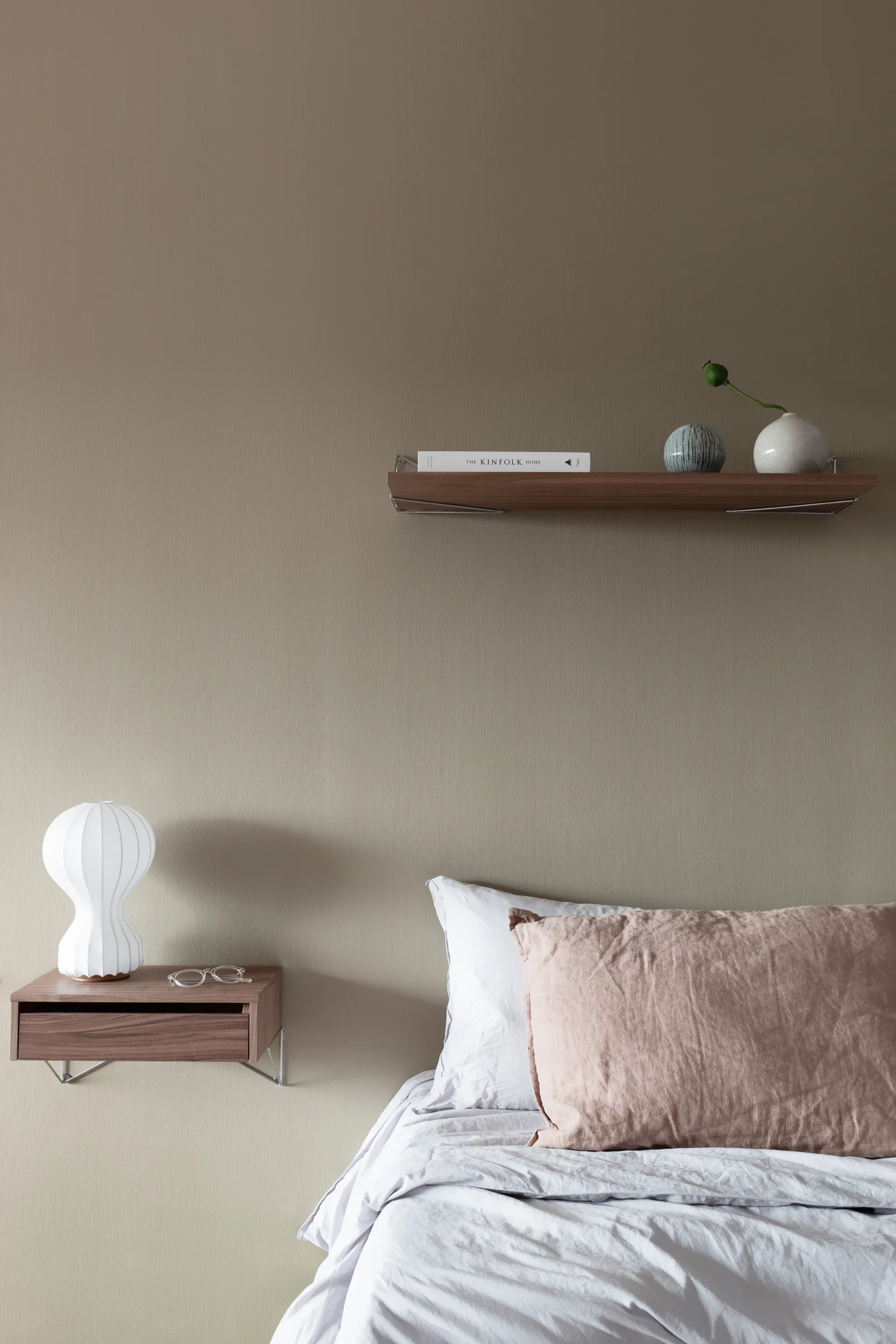 Pythagoras シェルフ, walnut Maze | メイズ