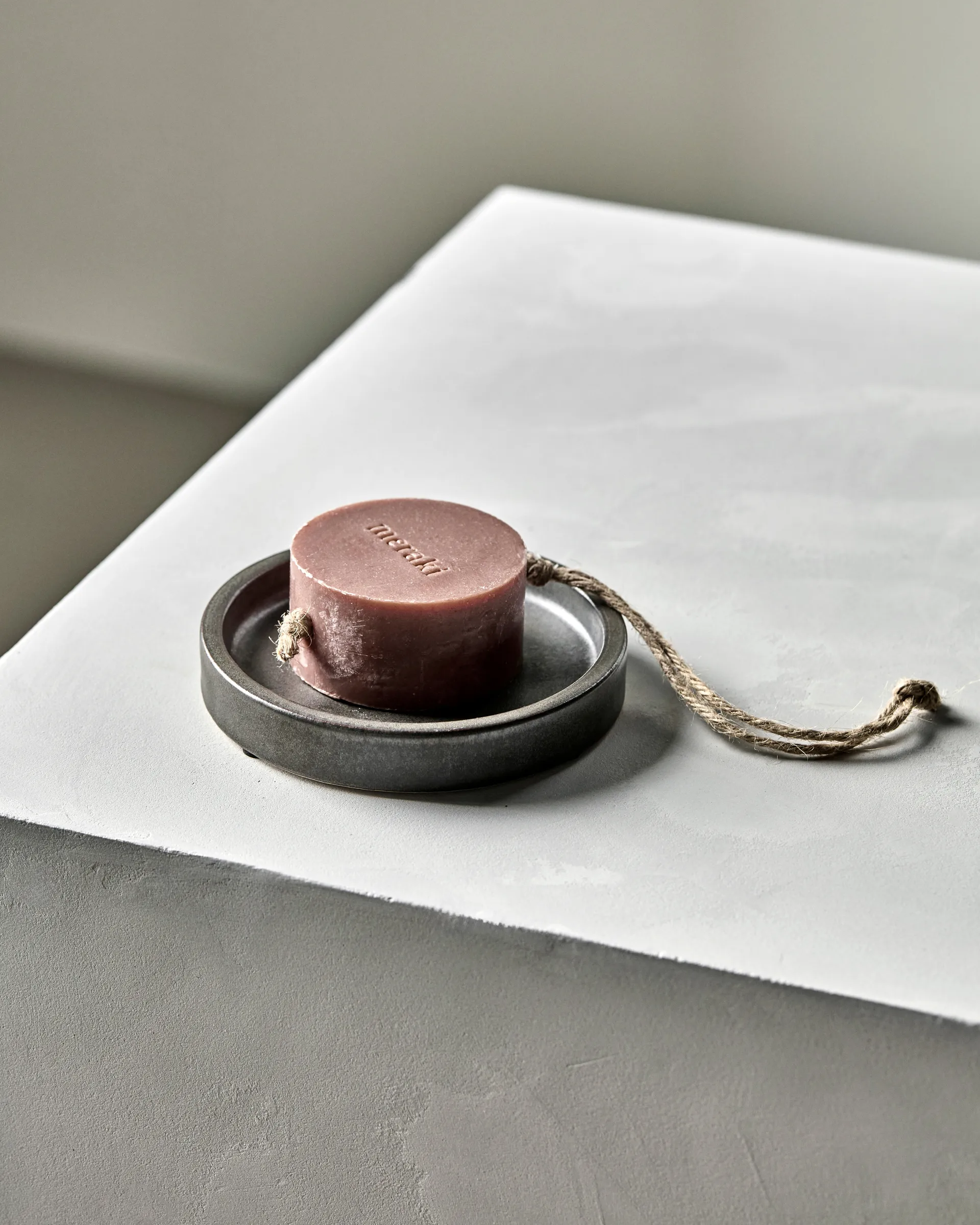 Datura ソープディッシュ Ø12.5 cm, Dark gray Meraki | メラキ