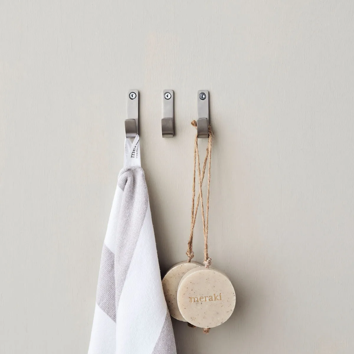 Thapsus フック 3-pack, Brushed steel Meraki | メラキ