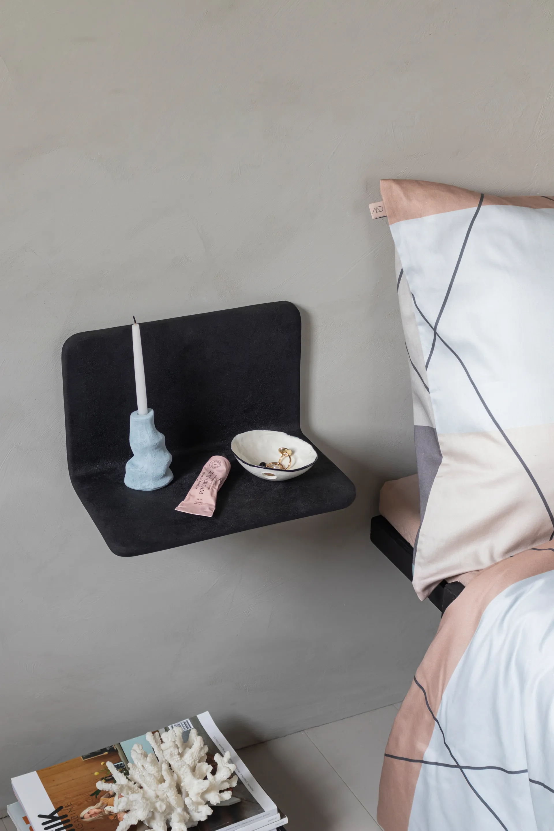 Art Studio 壁掛けサイドシェルフ, Black Mette Ditmer | メッテ ディトマー