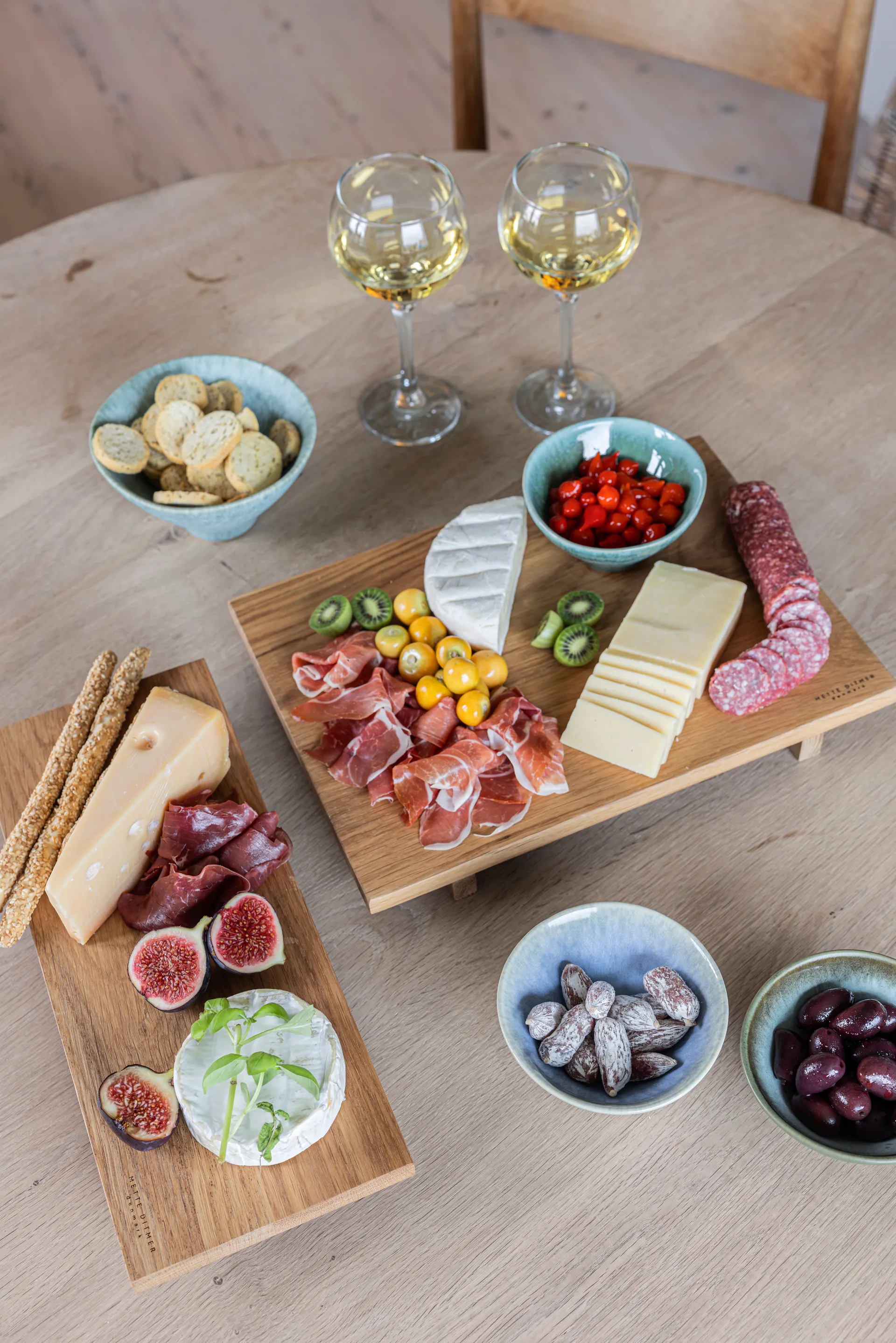 Authentic サービングトレイ, Natural, 25x35 cm Mette Ditmer | メッテ ディトマー