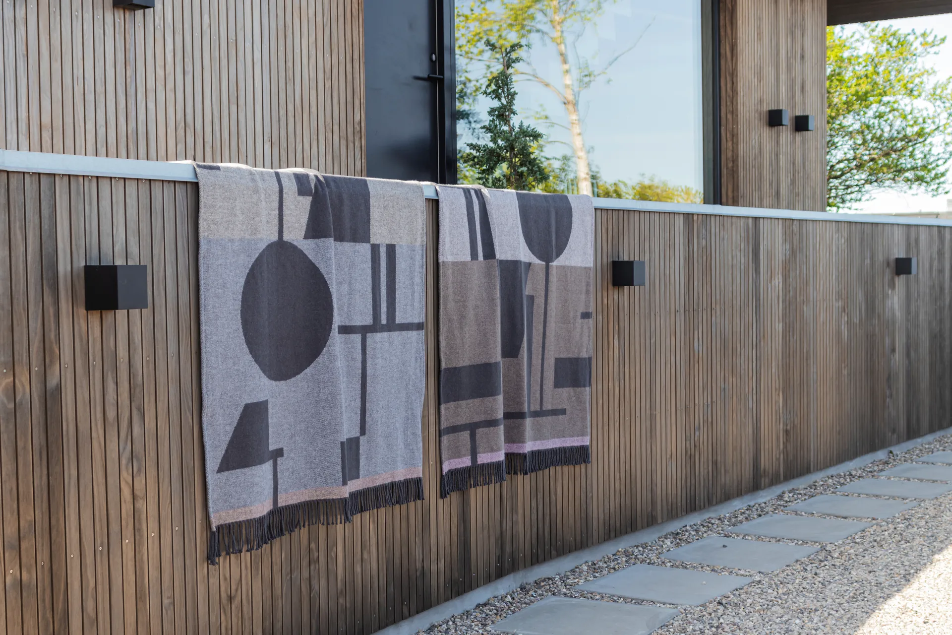 Bauhaus プレイド 127x170 cm, Sand Mette Ditmer | メッテ ディトマー