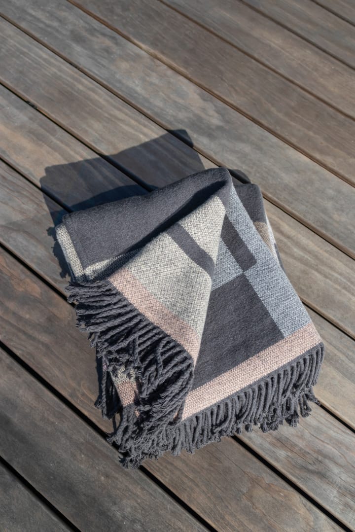 Bauhaus プレイド 127x170 cm, Sand Mette Ditmer | メッテ ディトマー