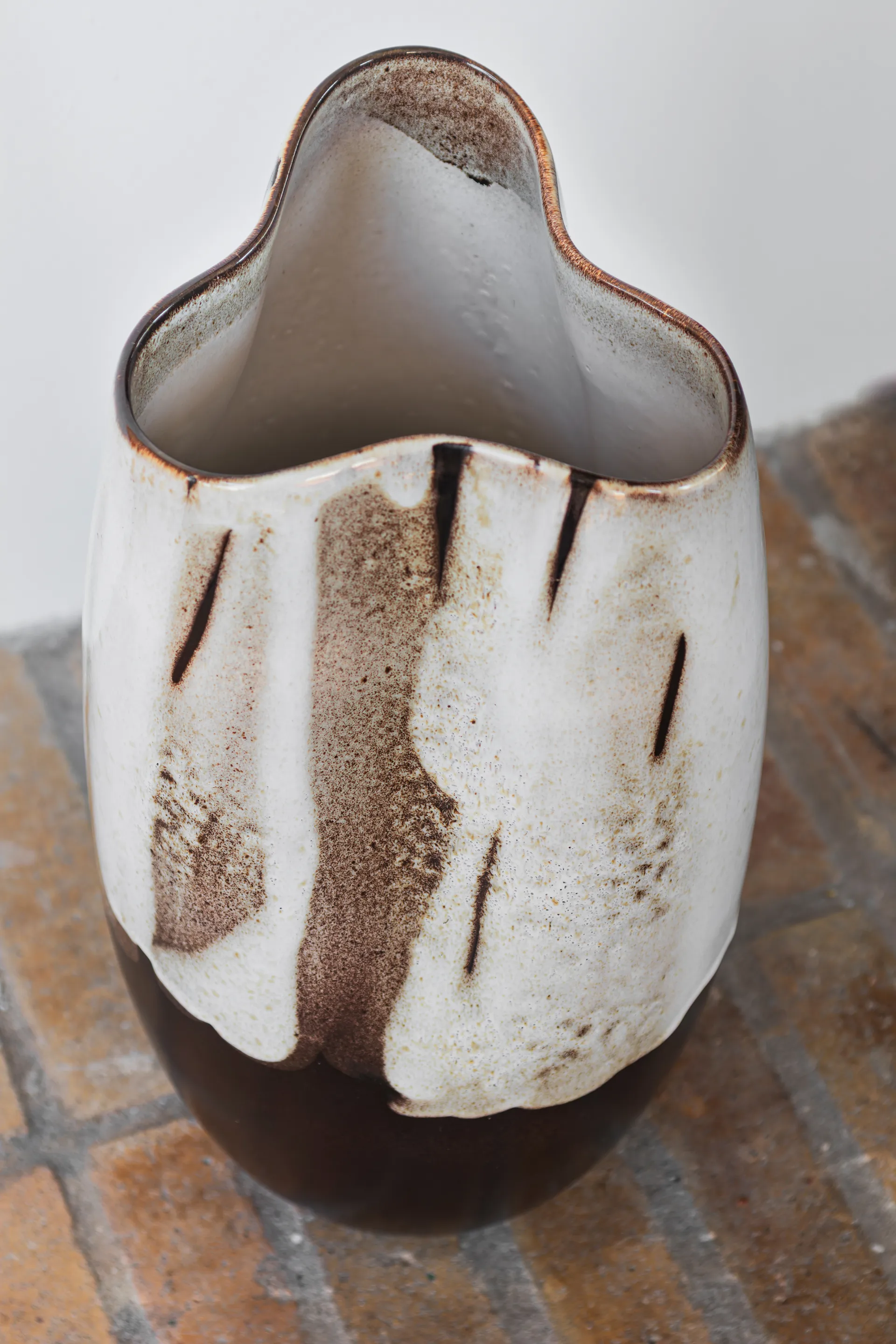 By Hand 花瓶 L 38.5 cm, Off-white Mette Ditmer | メッテ ディトマー