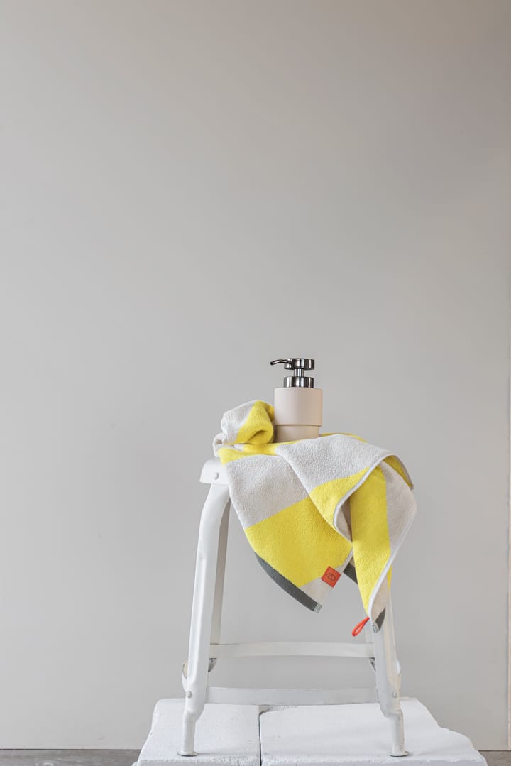 Diagonal ゲストタオル 40x55 cm 2枚セット, Yellow Mette Ditmer | メッテ ディトマー