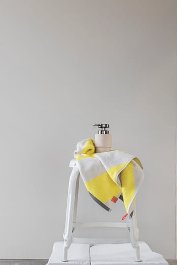 Diagonal タオル - Yellow, 70x133 cm. - Mette Ditmer | メッテ ディトマー