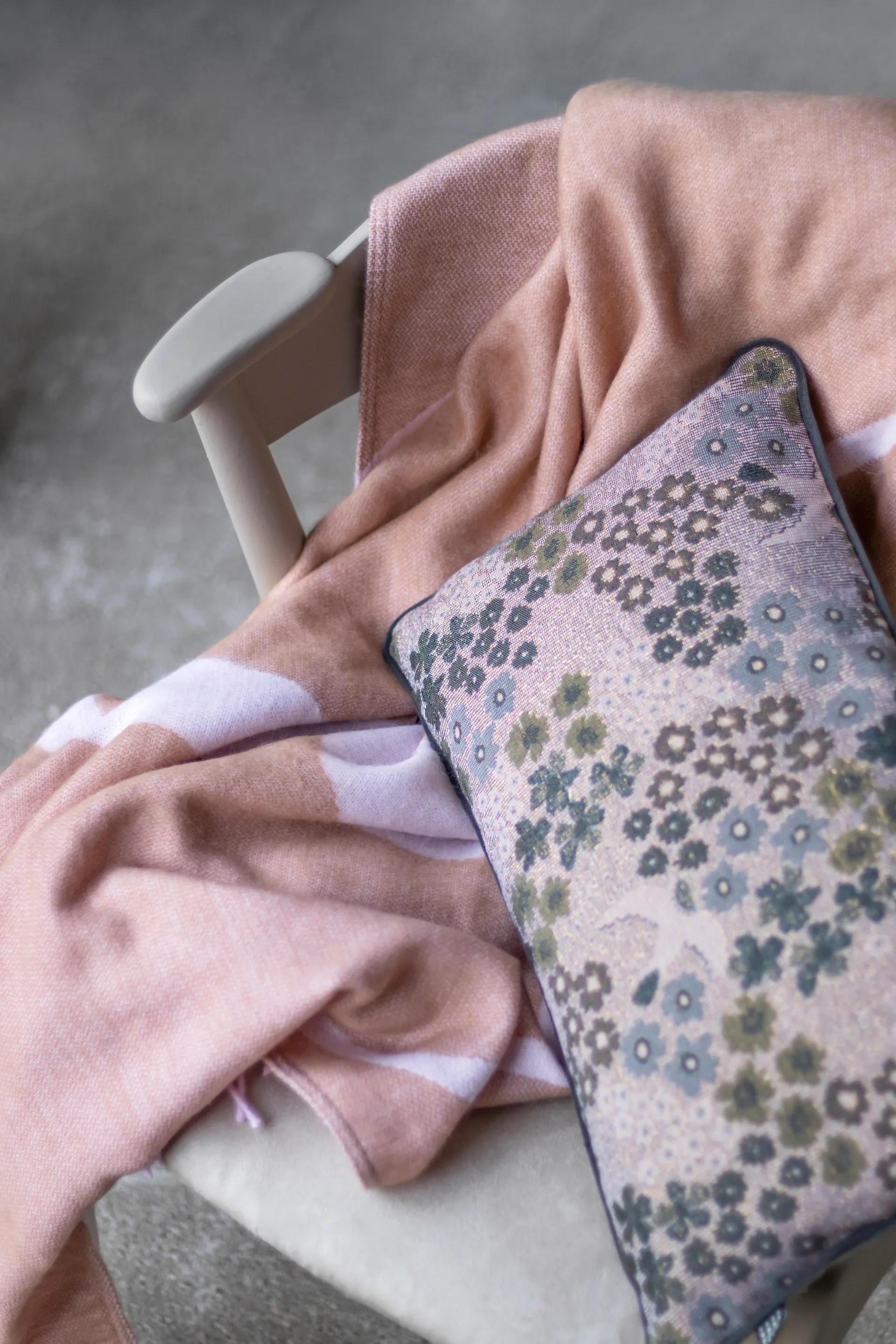 Gallery スロー 125x170 cm, Latte Mette Ditmer | メッテ ディトマー