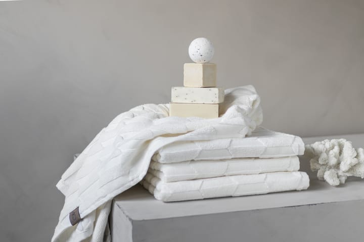 Geo バスタオル 70x133 cm, Off white Mette Ditmer | メッテ ディトマー