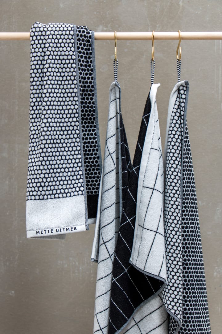 Grid ゲストタオル 38x60 cm 2 pack, Black-off white Mette Ditmer | メッテ ディトマー