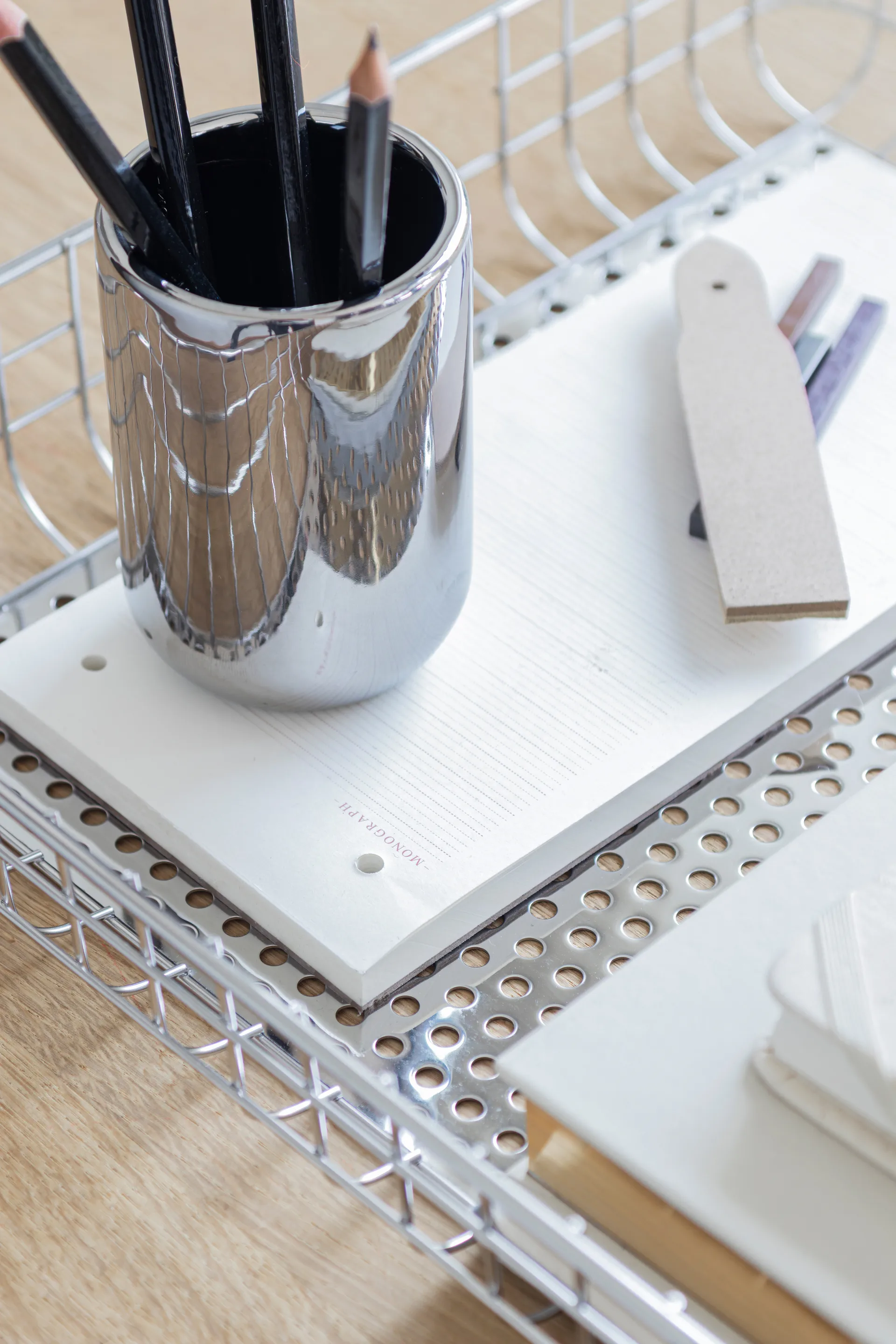 Lotus 歯ブラシホルダー, Chrome Mette Ditmer | メッテ ディトマー