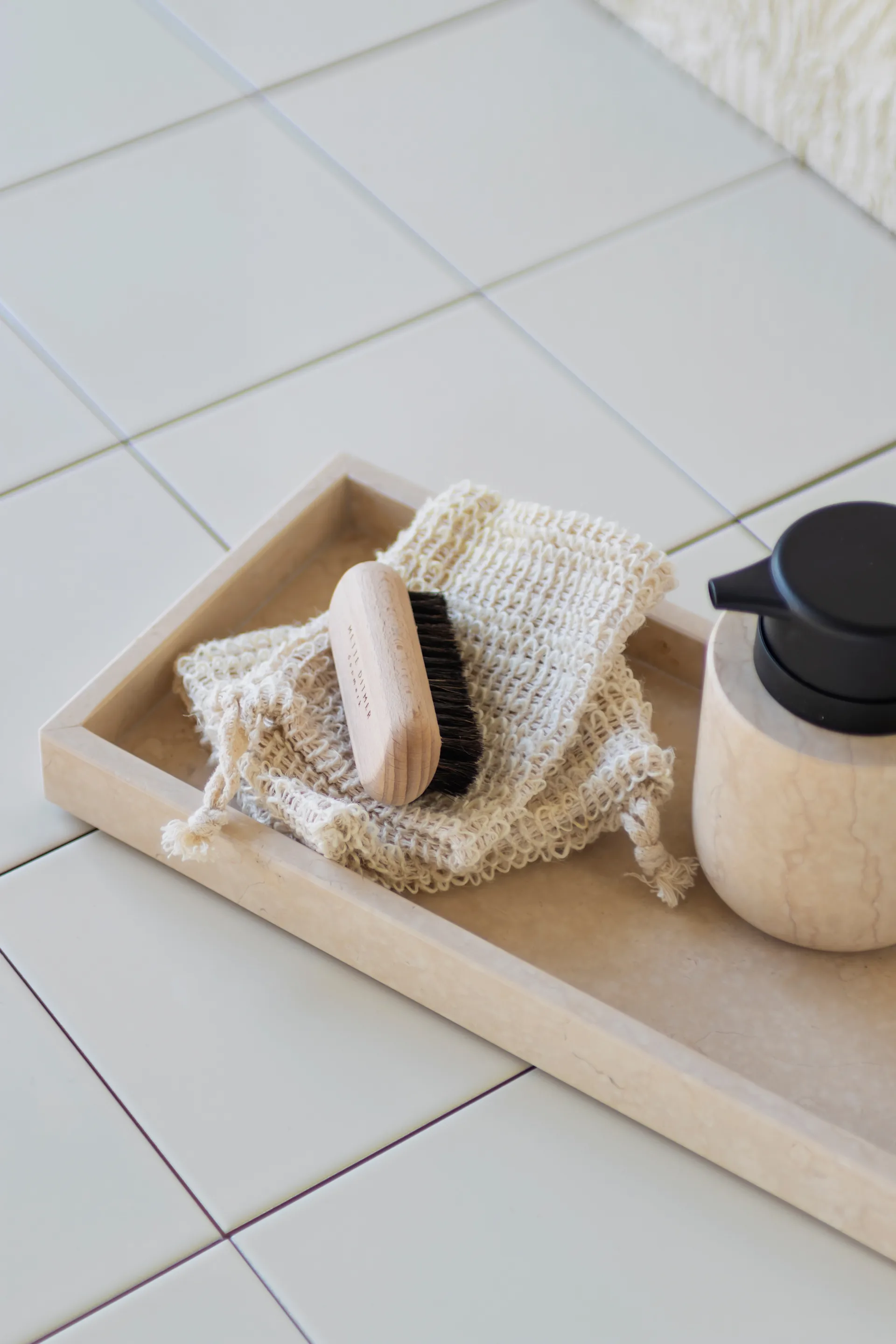 Marble デコレーショントレイ 16x31 cm, Sand Mette Ditmer | メッテ ディトマー