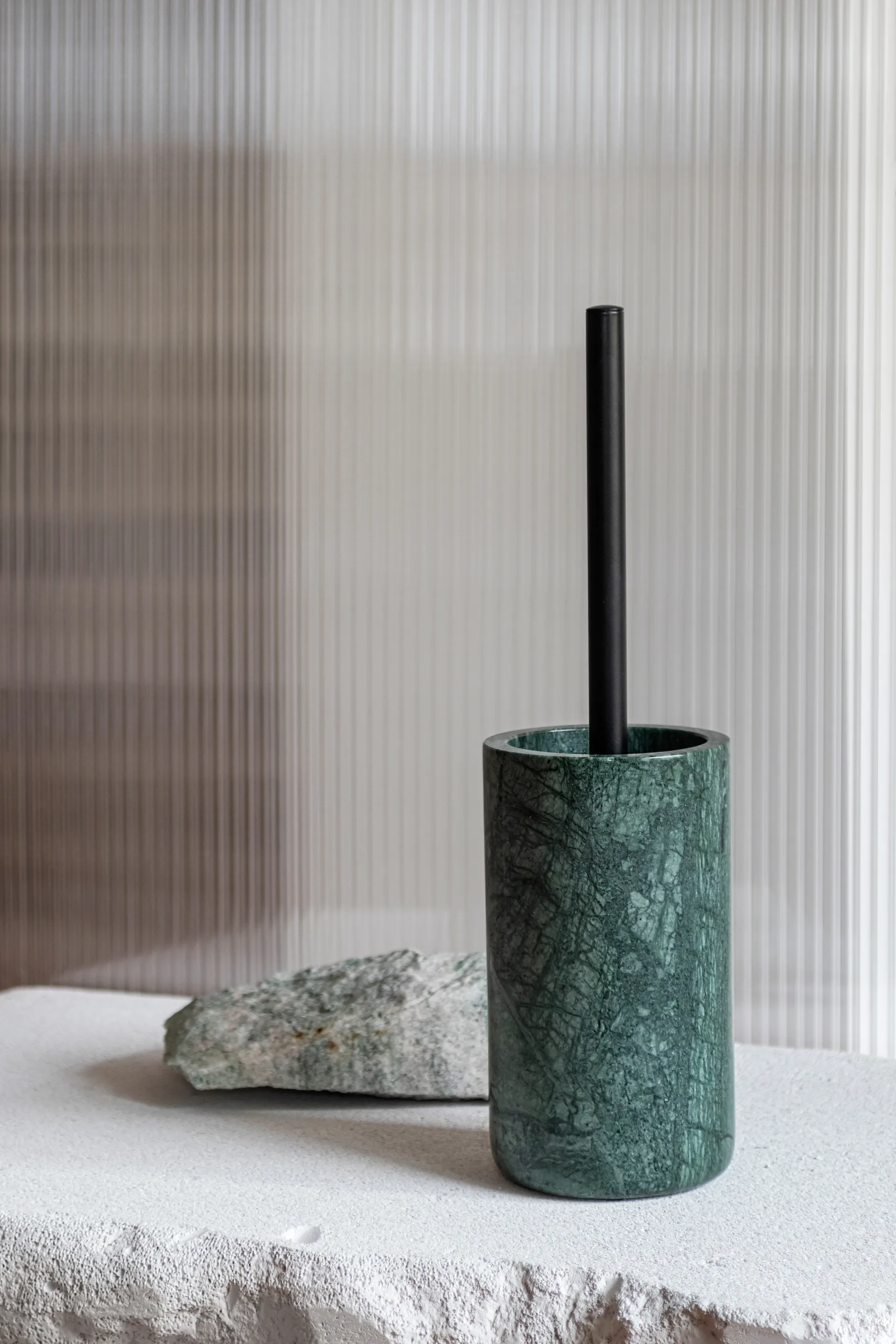 Marble トイレブラシ 36 cm, Dark forest (green) Mette Ditmer | メッテ ディトマー
