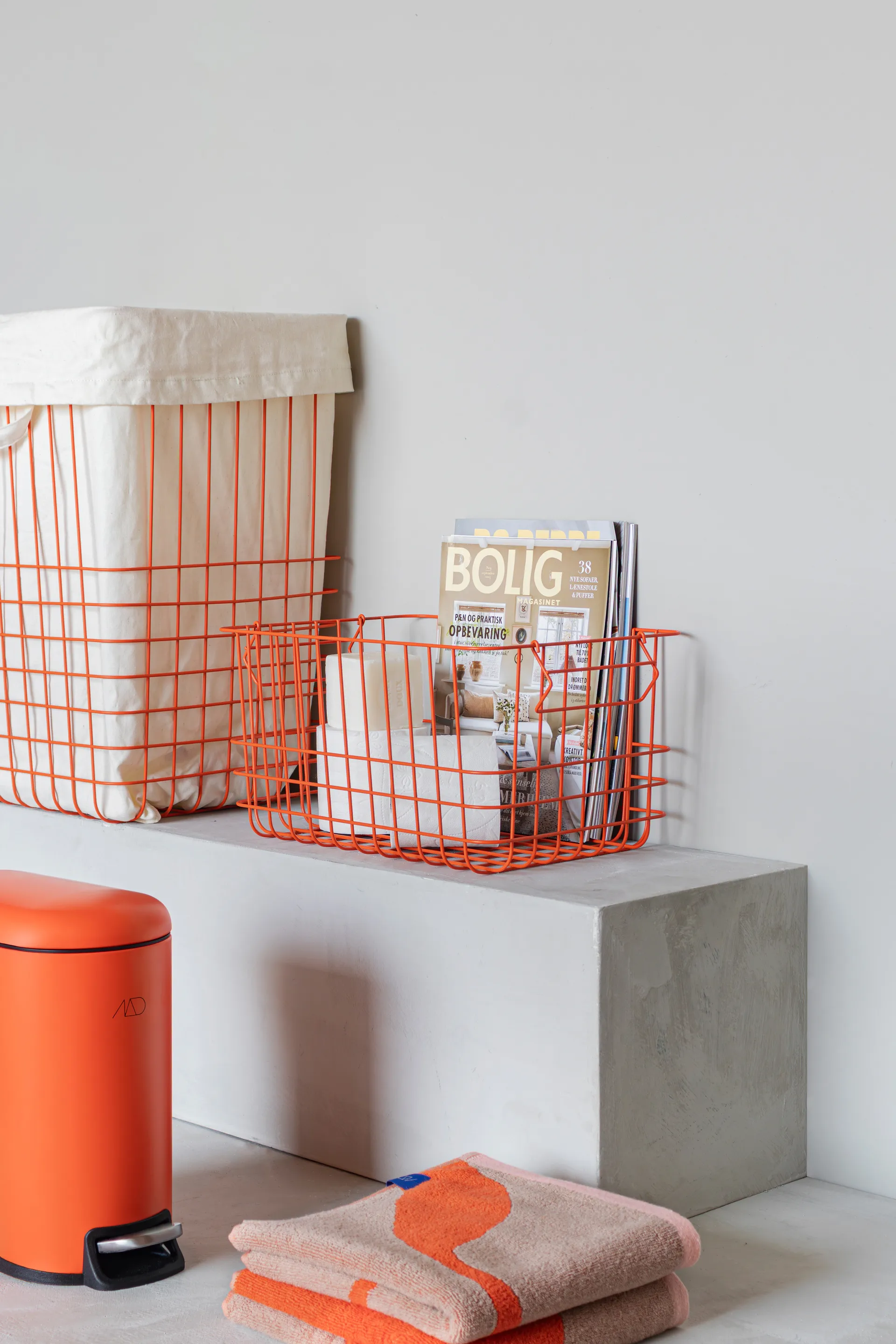 Mini-Walther ペダルビン ゴミ箱 5 L, Orange Mette Ditmer | メッテ ディトマー