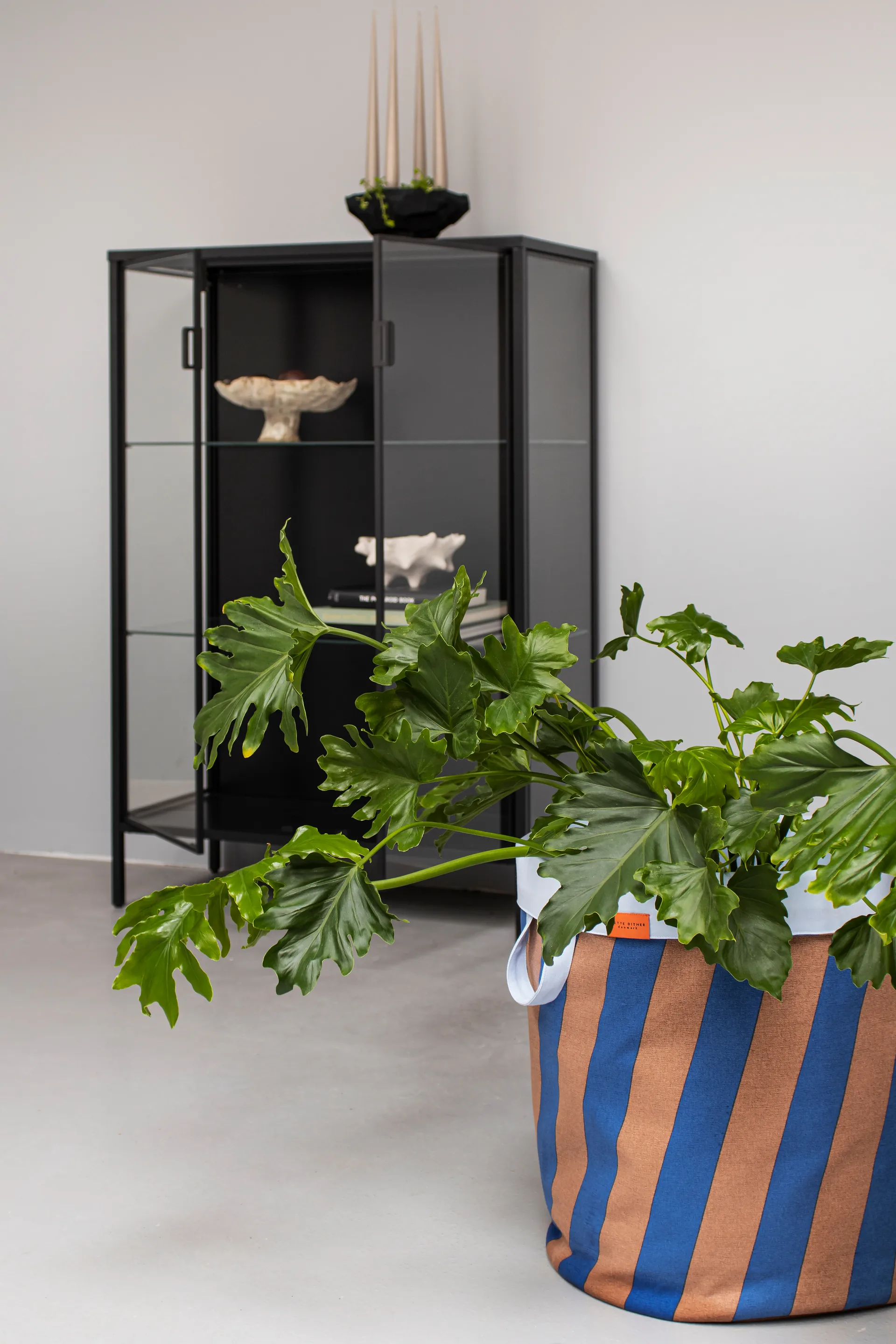 Nova Arte ランドリーバスケット 40x40x50 cm, Cobalt-blush Mette Ditmer | メッテ ディトマー