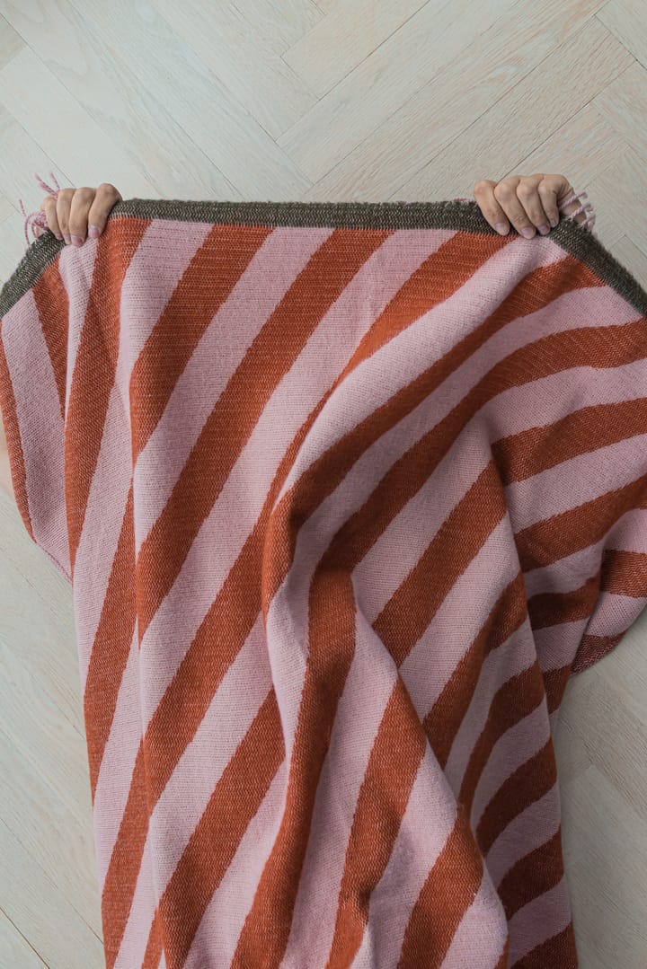 Retro スロー 125x170 cm, Rust Mette Ditmer | メッテ ディトマー