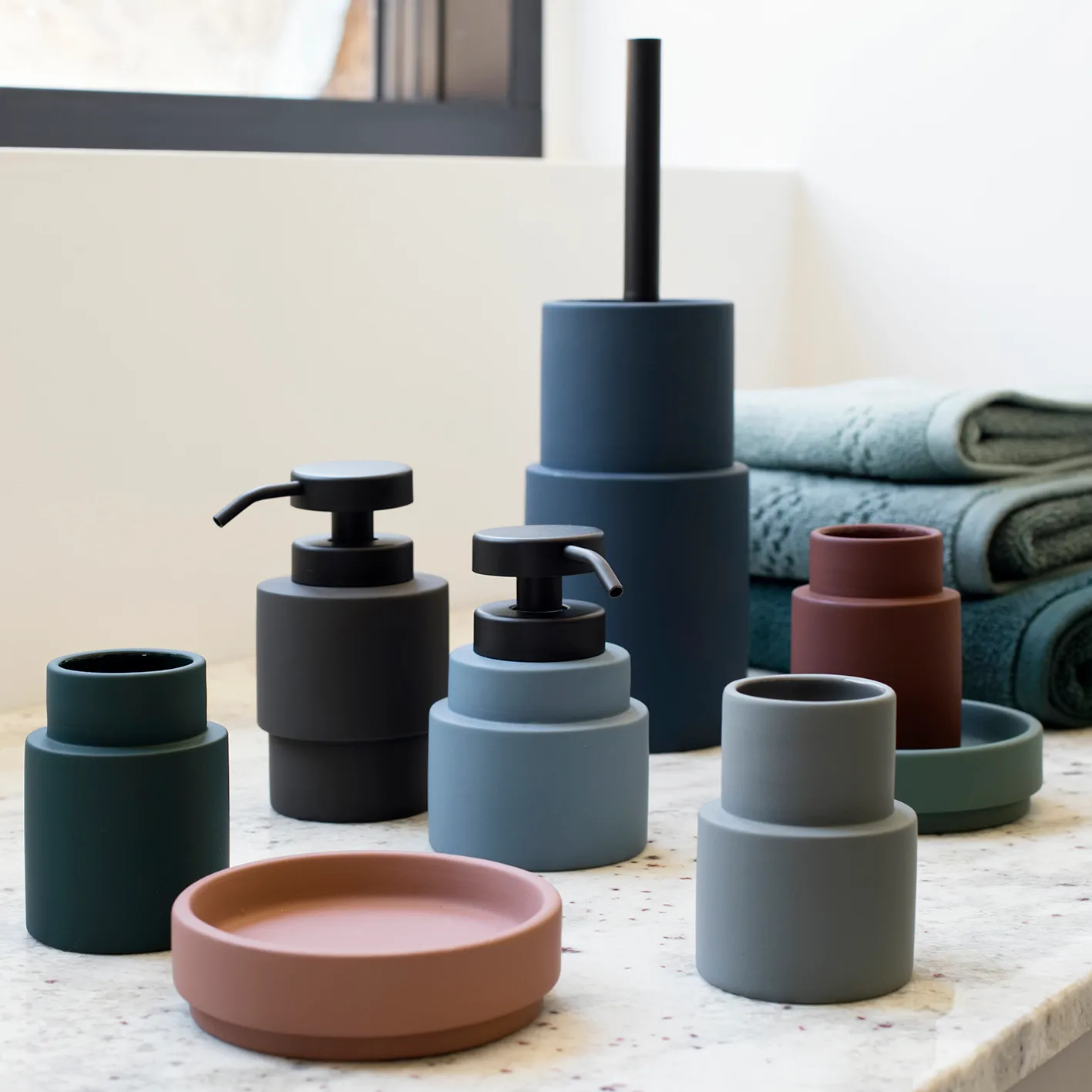 Shades 歯ブラシホルダー model A, light grey Mette Ditmer | メッテ ディトマー