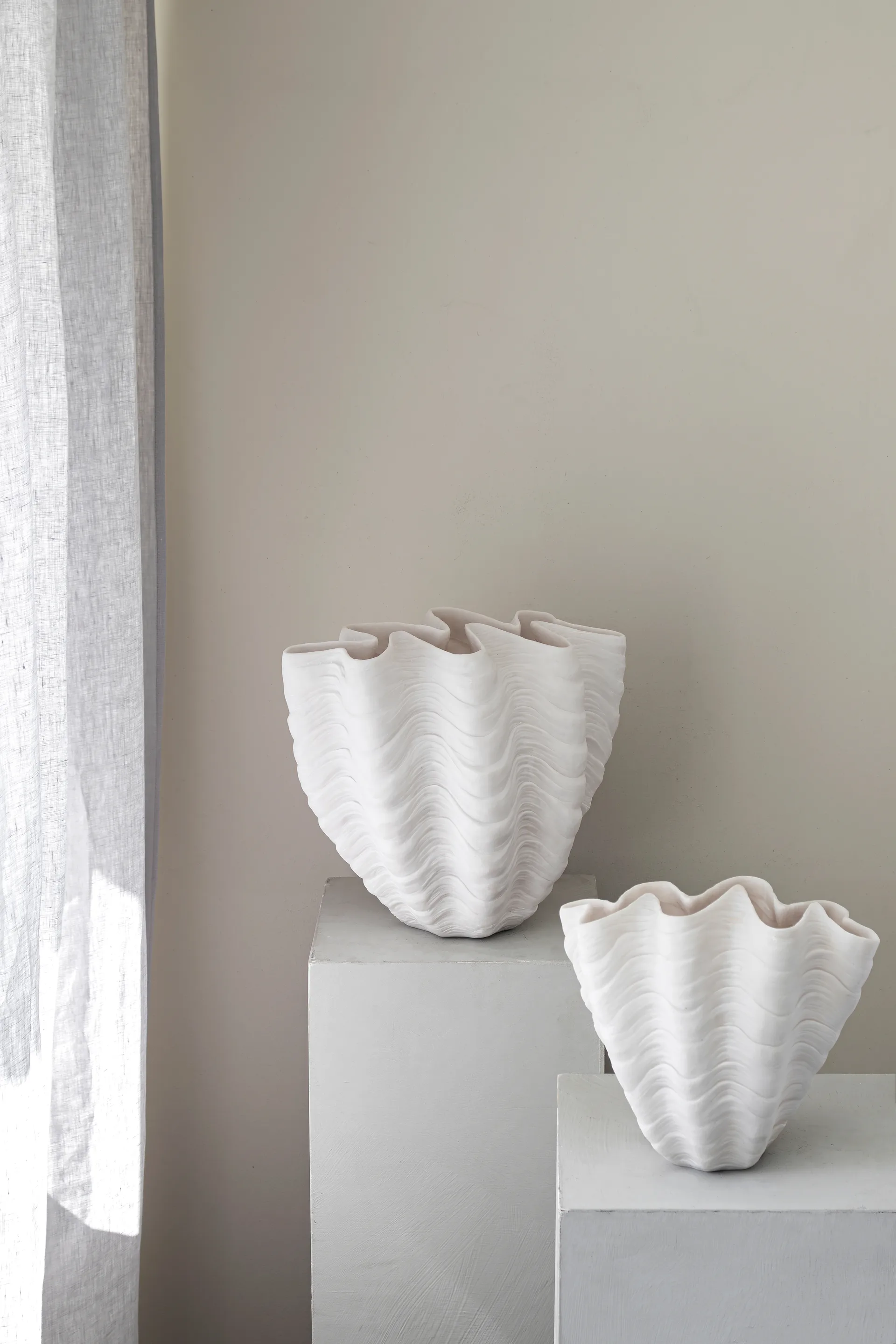 Shell 花瓶, Small, 22 cm, white Mette Ditmer | メッテ ディトマー