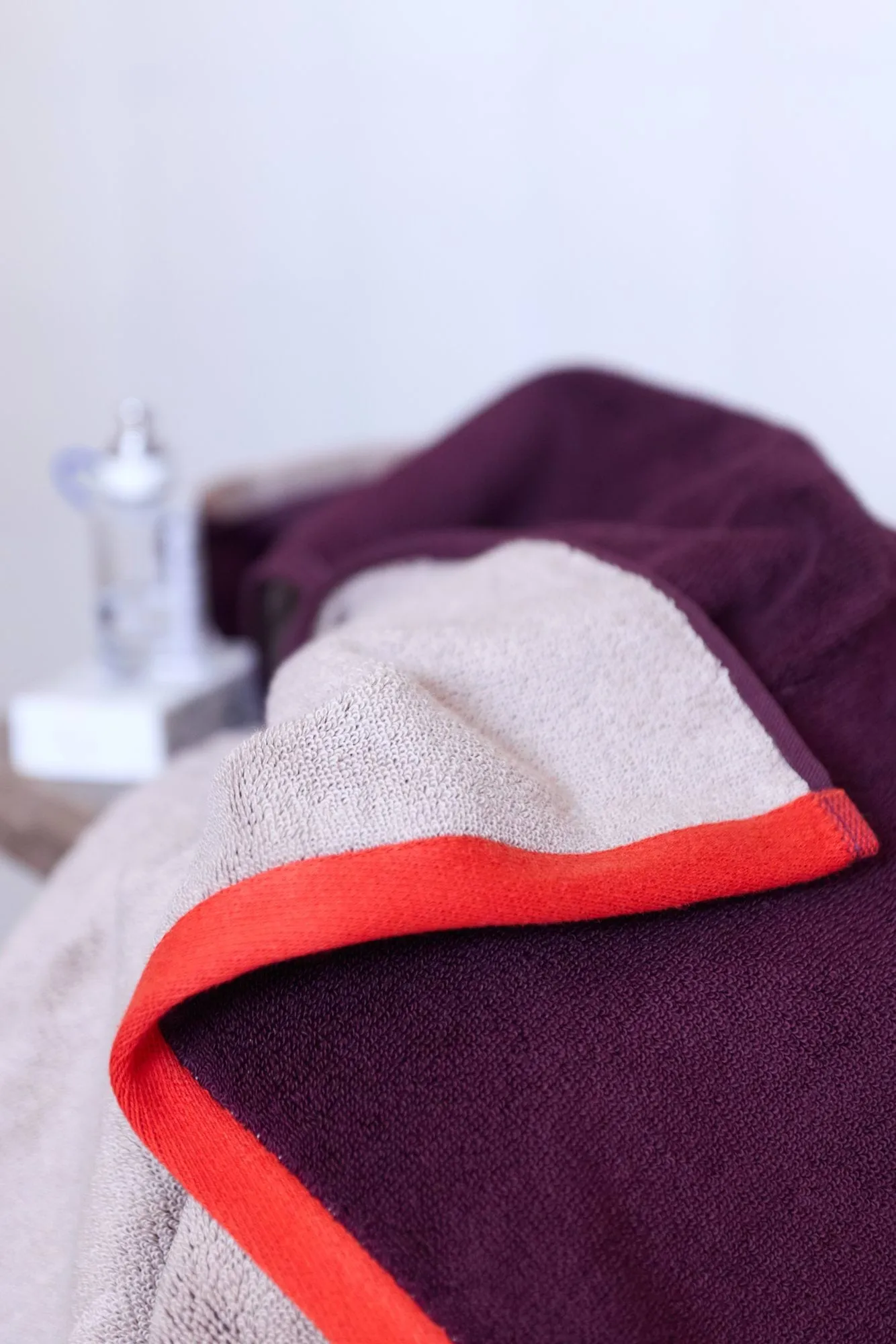 Soft ゲストタオル 40x55 cm 2枚, Red-Grey (red-grey), 40x55 cm Mette Ditmer | メッテ ディトマー