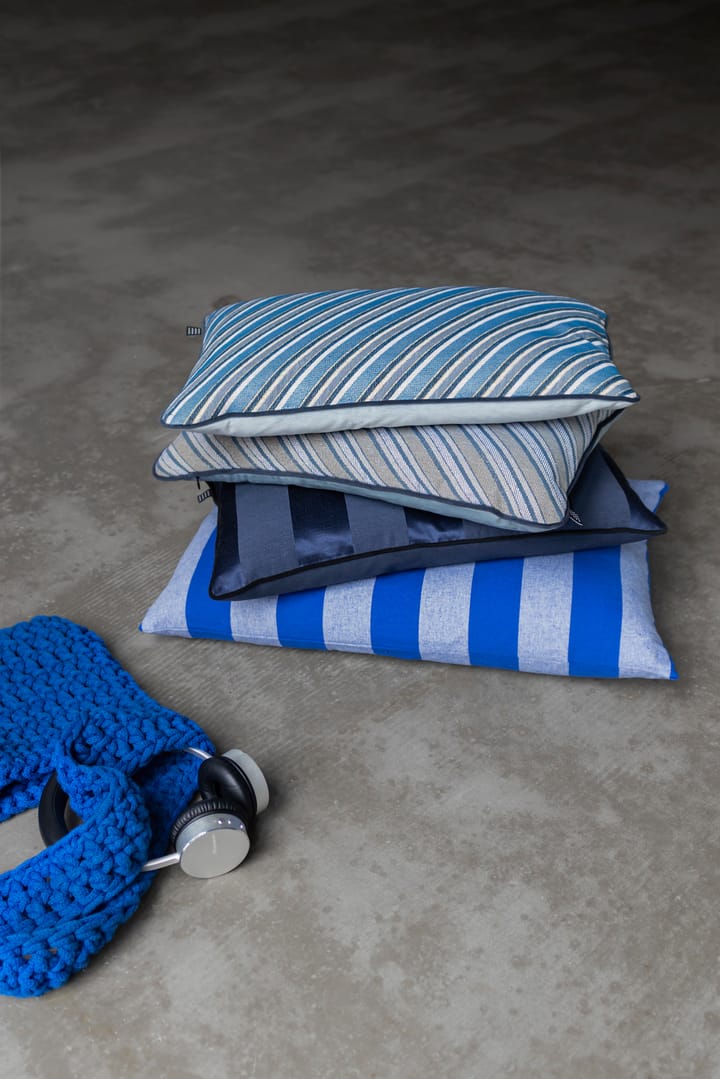 Stripes クッション 40x60 cm, Cobalt Mette Ditmer | メッテ ディトマー
