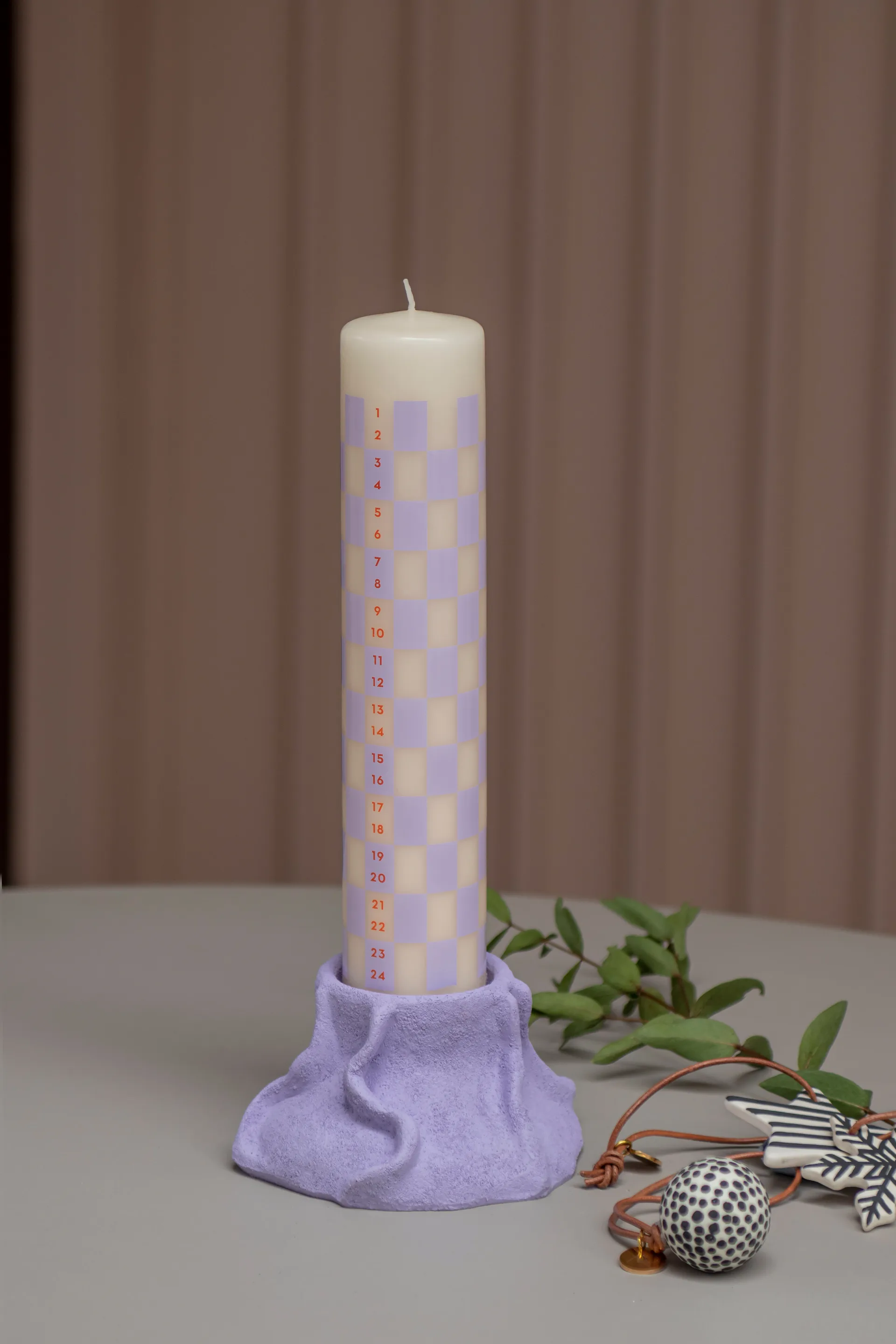 Twentyfour アベントキャンドル 25 cm, Light lilac Mette Ditmer | メッテ ディトマー